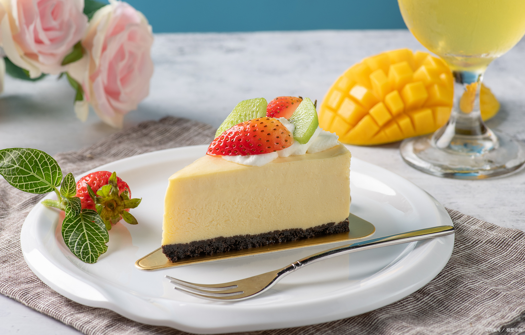 秋天来了:你必须知道这个带有饼干底的南瓜芝士蛋糕的食谱!