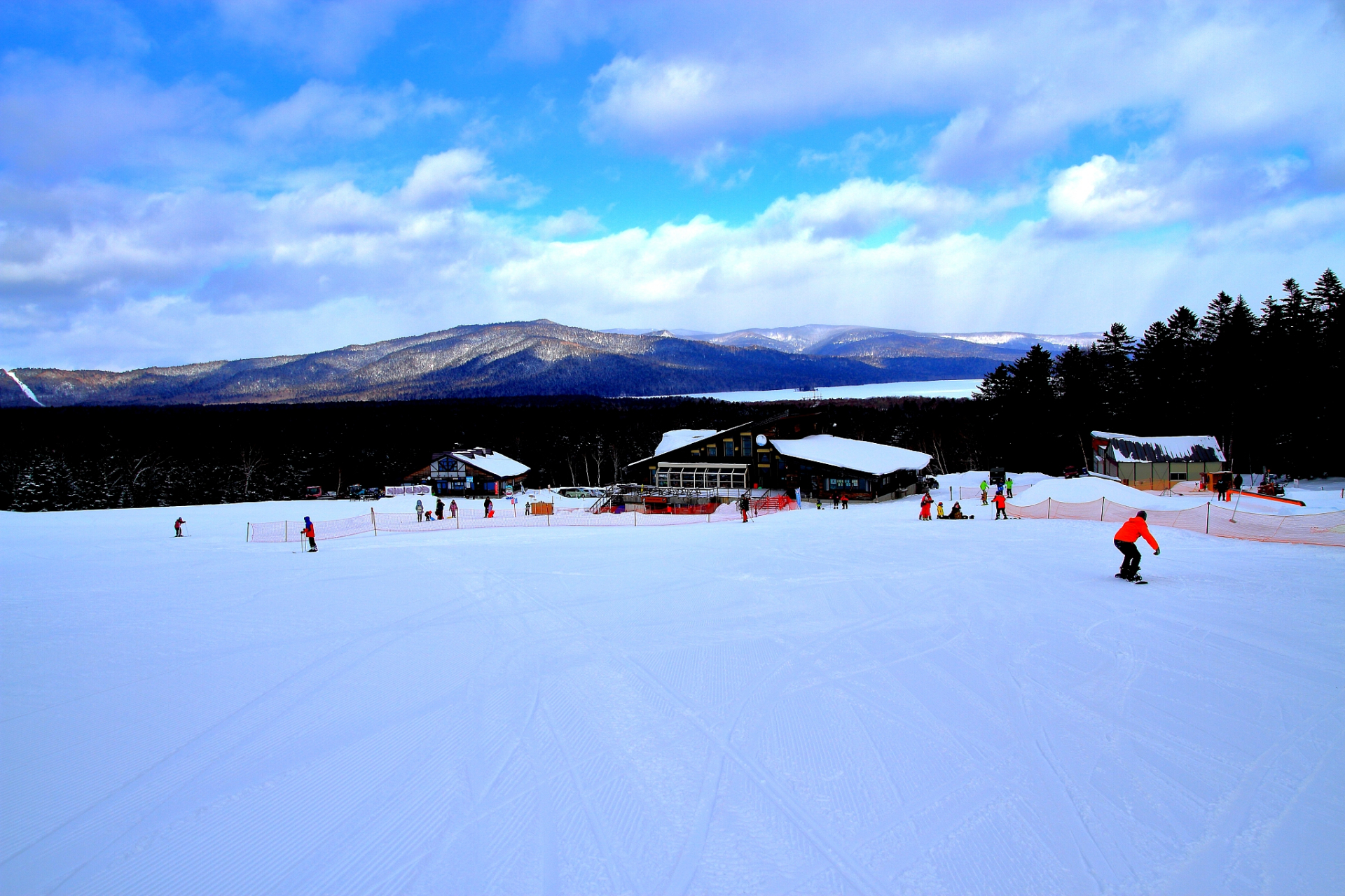 冬日,亚布力滑雪旅游度假区,中国顶级滑雪胜地,如约而至!