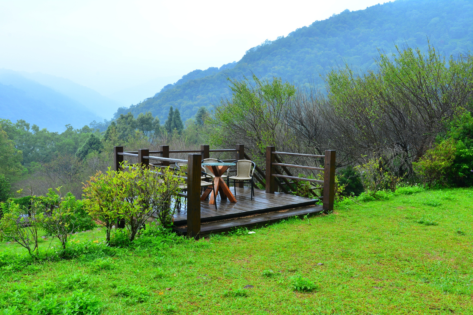 栖花岭景区,云南腾冲曲石旅游度假小镇内的一颗璀璨明珠,集花海观光
