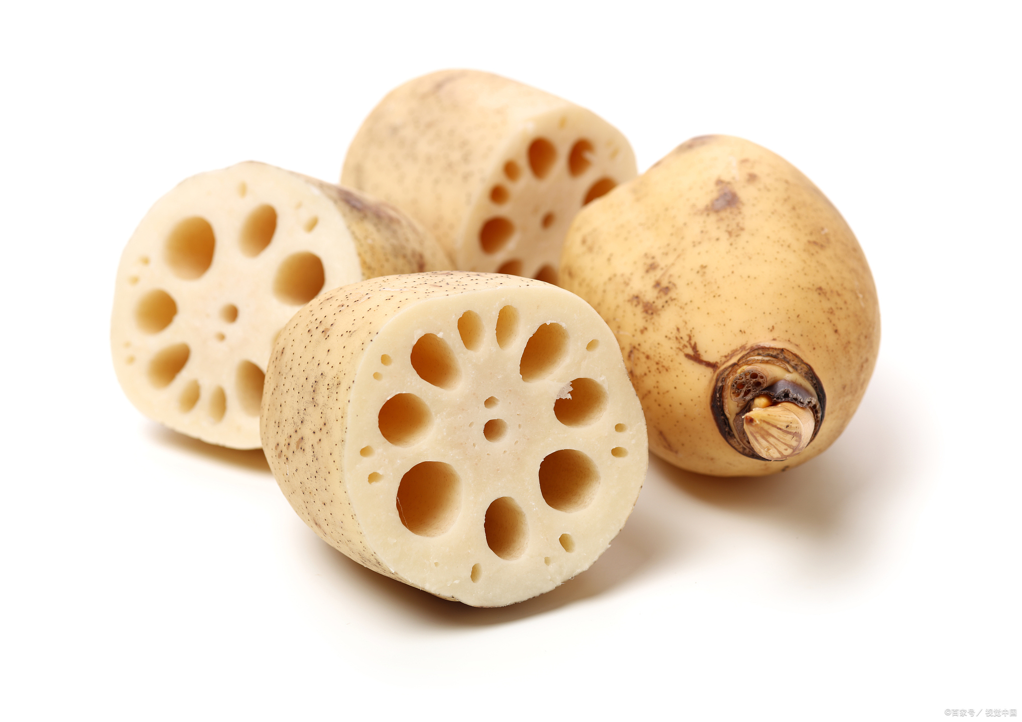 秋天莲藕最养人,教你新吃法,不炒不炖,软糯入味,全家都爱吃