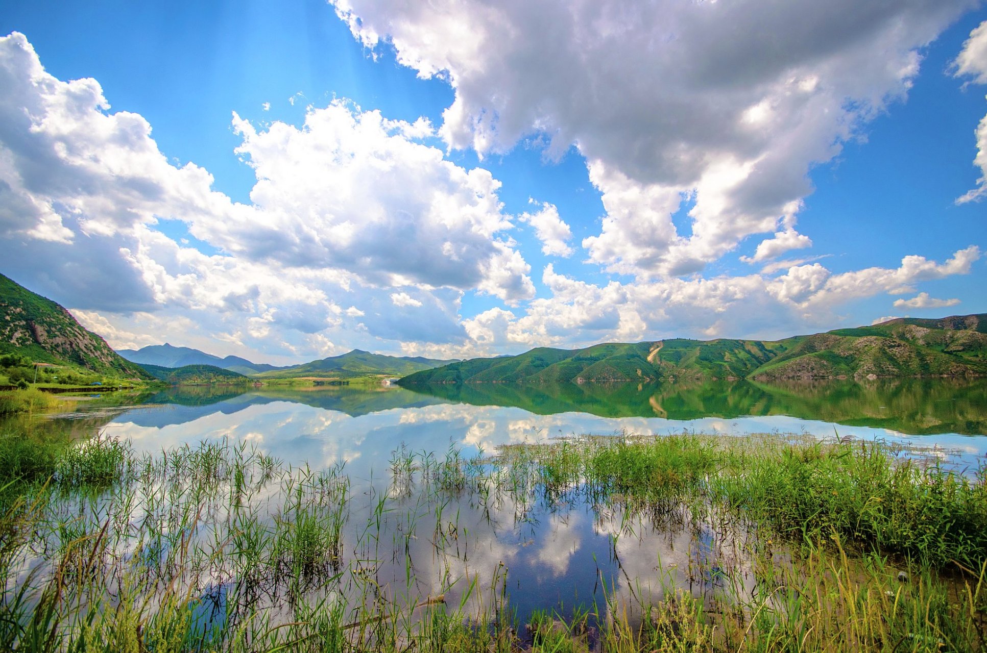 多伦湖旅游区位于内蒙古自治区锡林郭勒盟多伦县大河口乡,拥有2万亩的