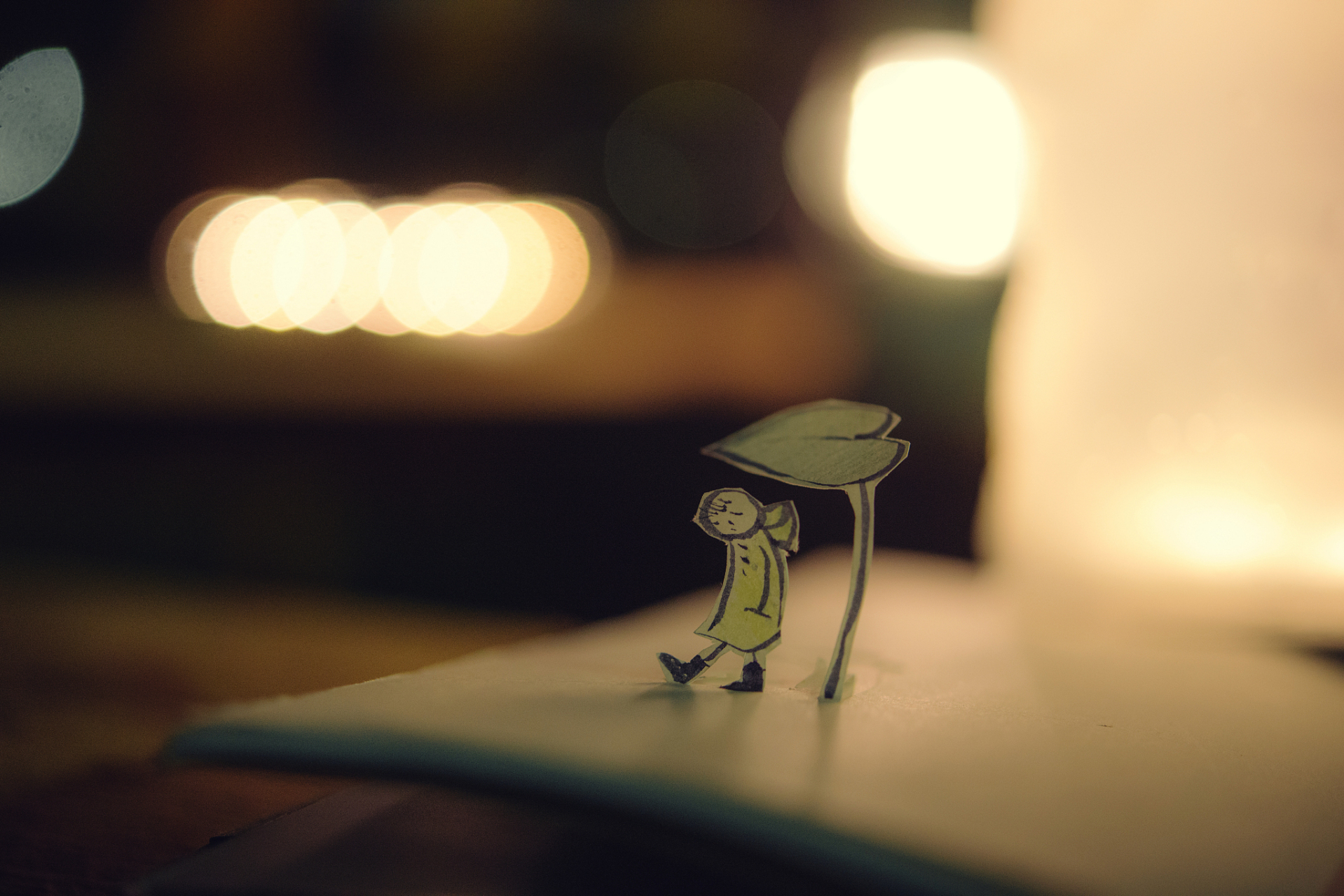 孤独,不一定不快乐 沉默的夜晚,独自一人的时光 不