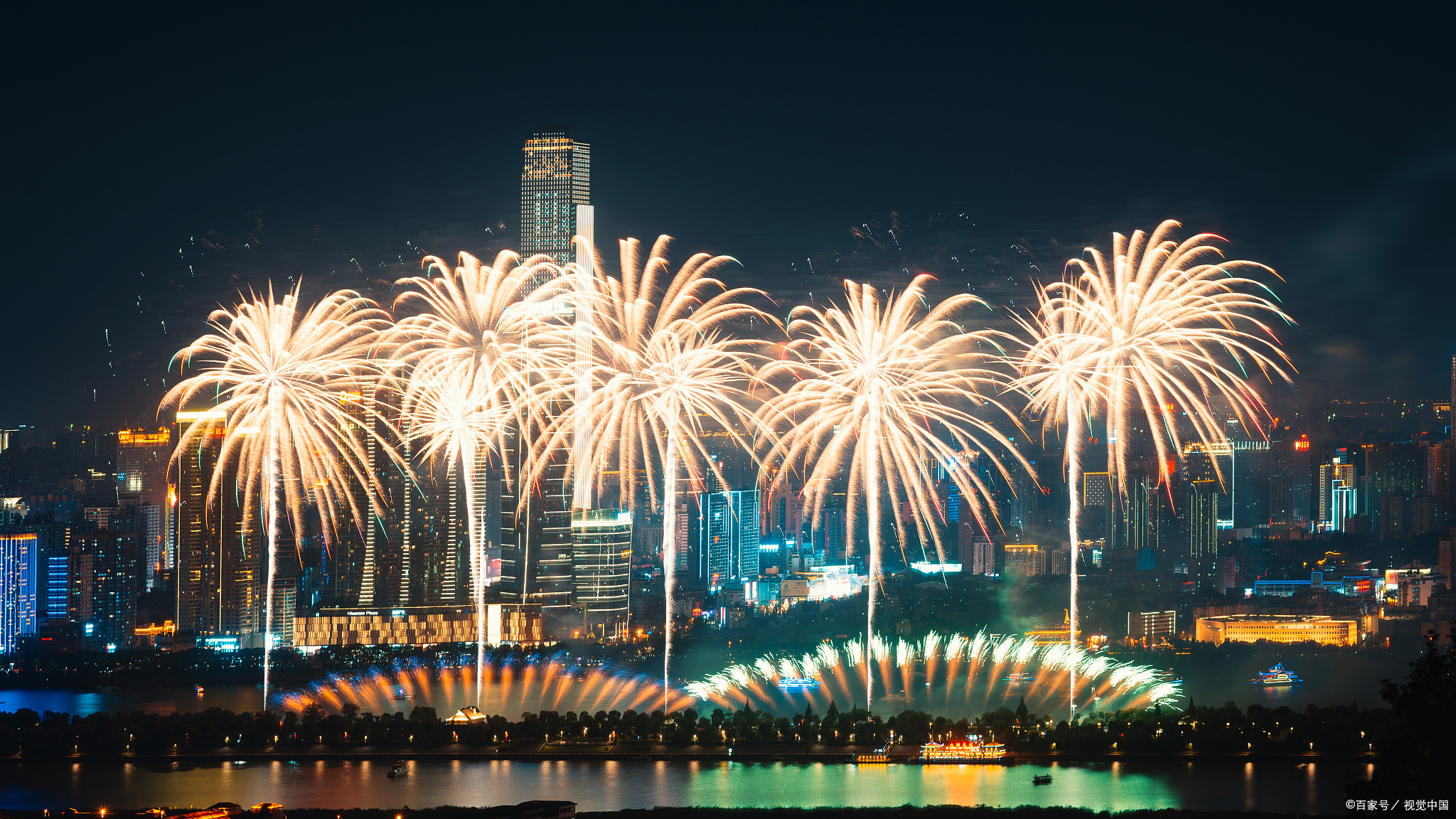 长沙橘子洲头夏日烟花,美到窒息必打卡景点!