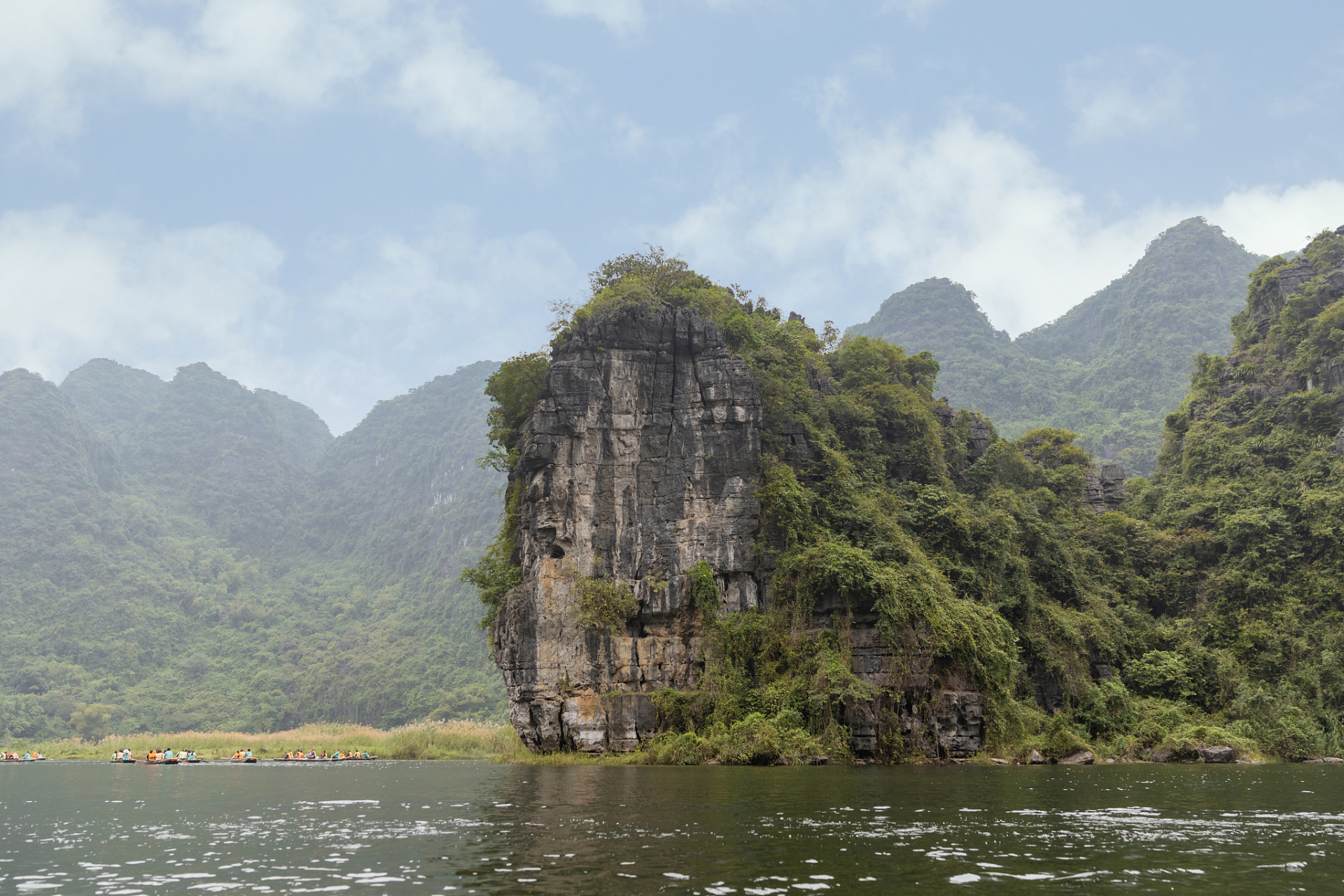 探索#秋日环游指南# 马山旅游景点的魅力!