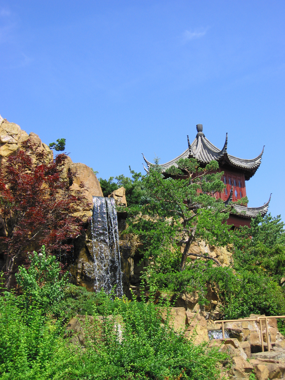 心定西再出发#陇西仁寿山森林公园位于甘肃省定西市,是一处美丽的