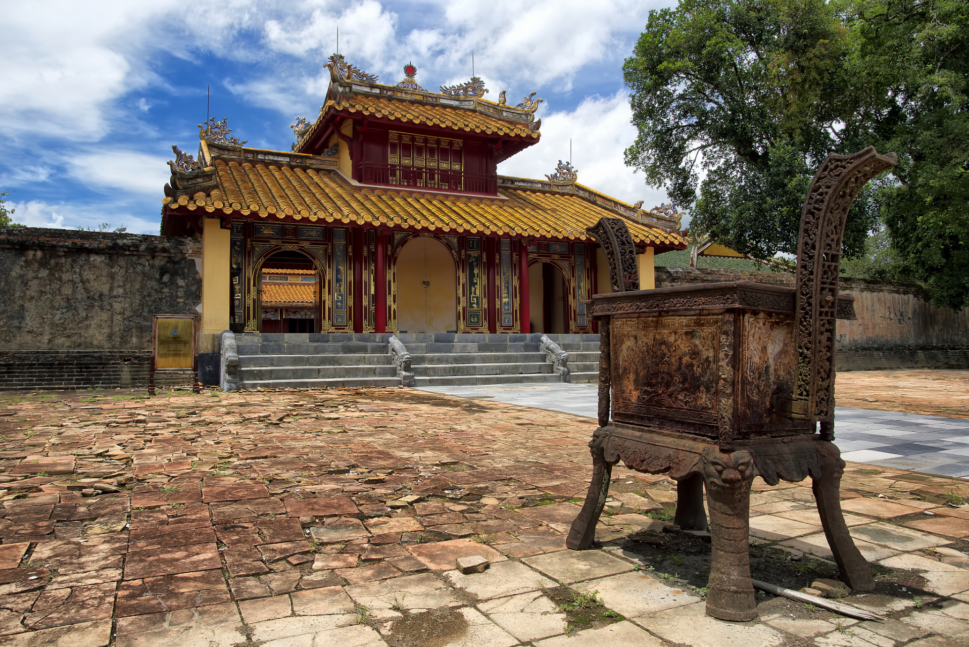 大家好,我是你们的"游玩达人",今天来分享一下我在佗城镇东山寺的游玩