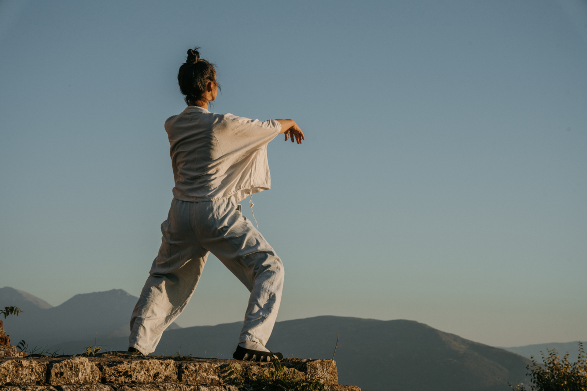 功夫就在生活中#阿七聊功夫# 功夫源于生活,不论是