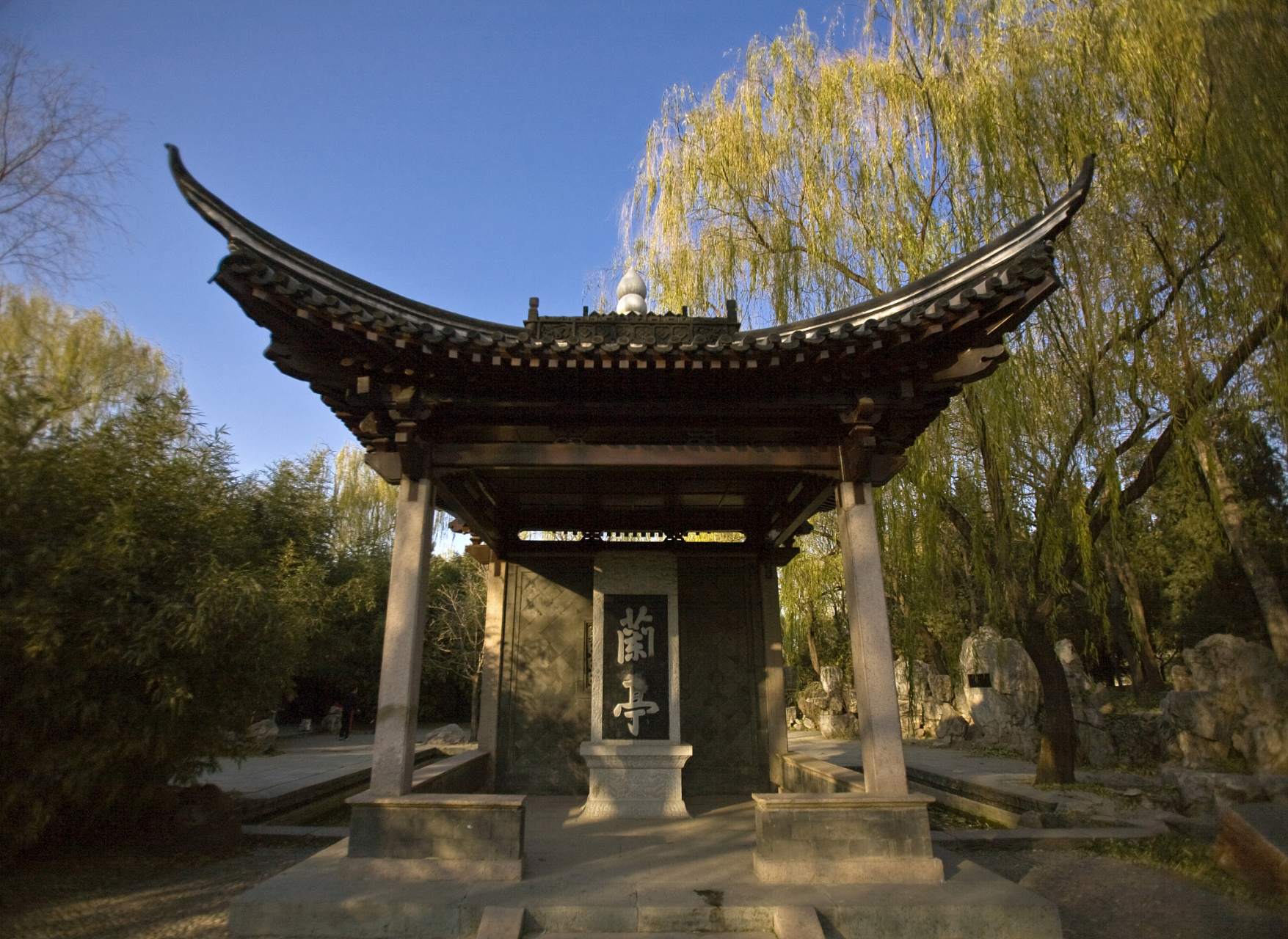 元代这里建有"慈悲庵".