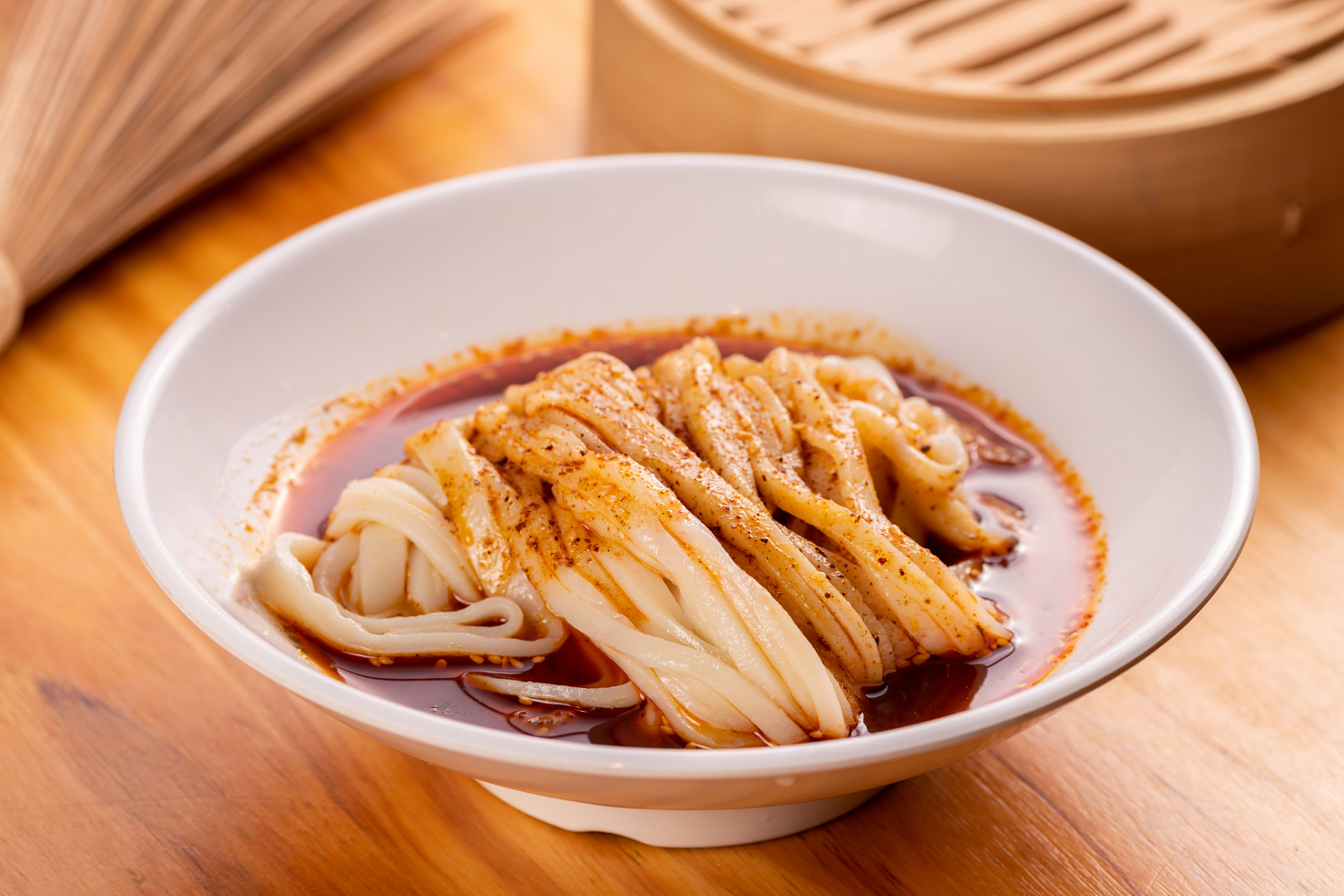 凉皮是陕西人民饮食文化的重要组成部分,也是我最爱的小吃之一.