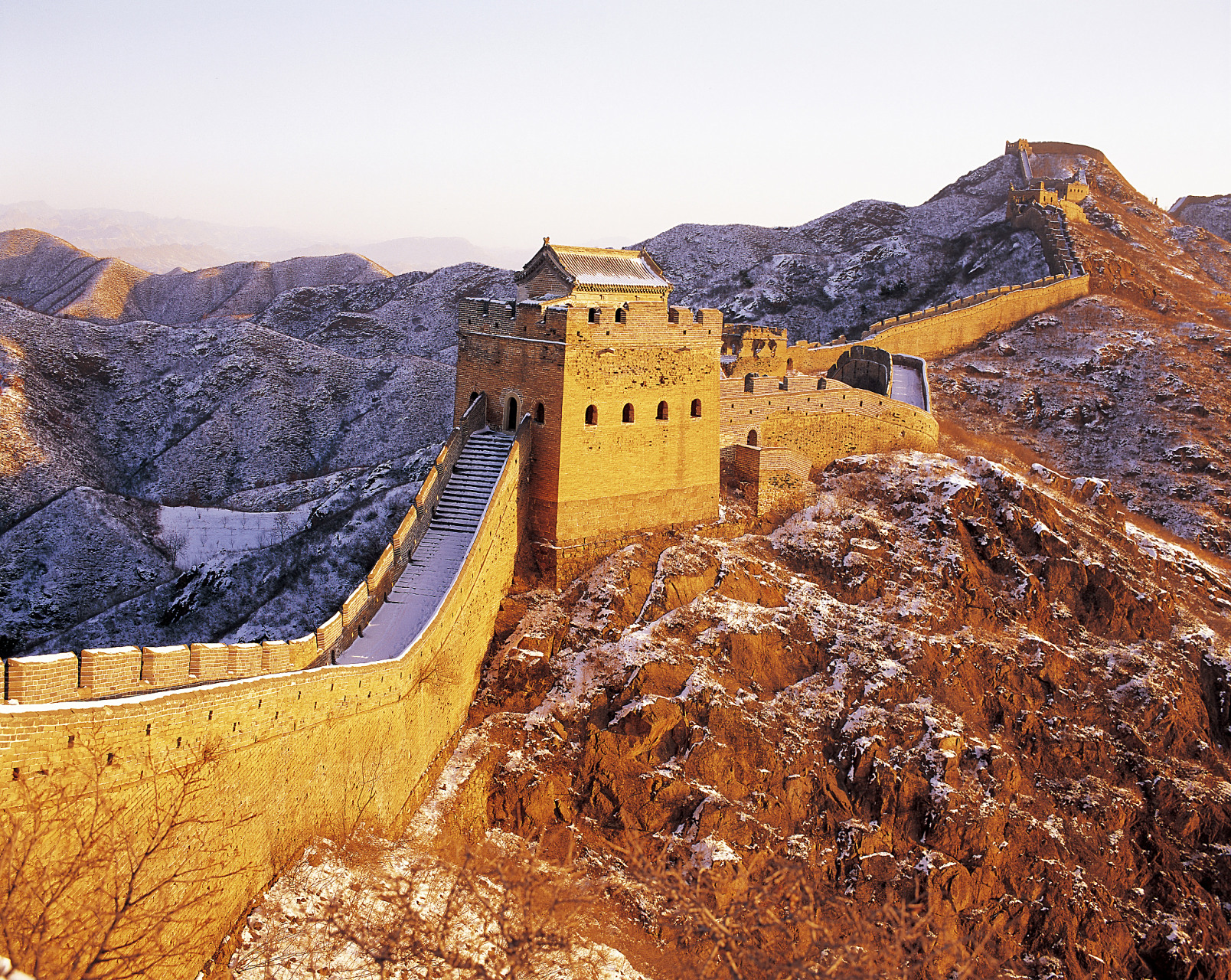 万里长城到底有多长?真有1000里吗 ?