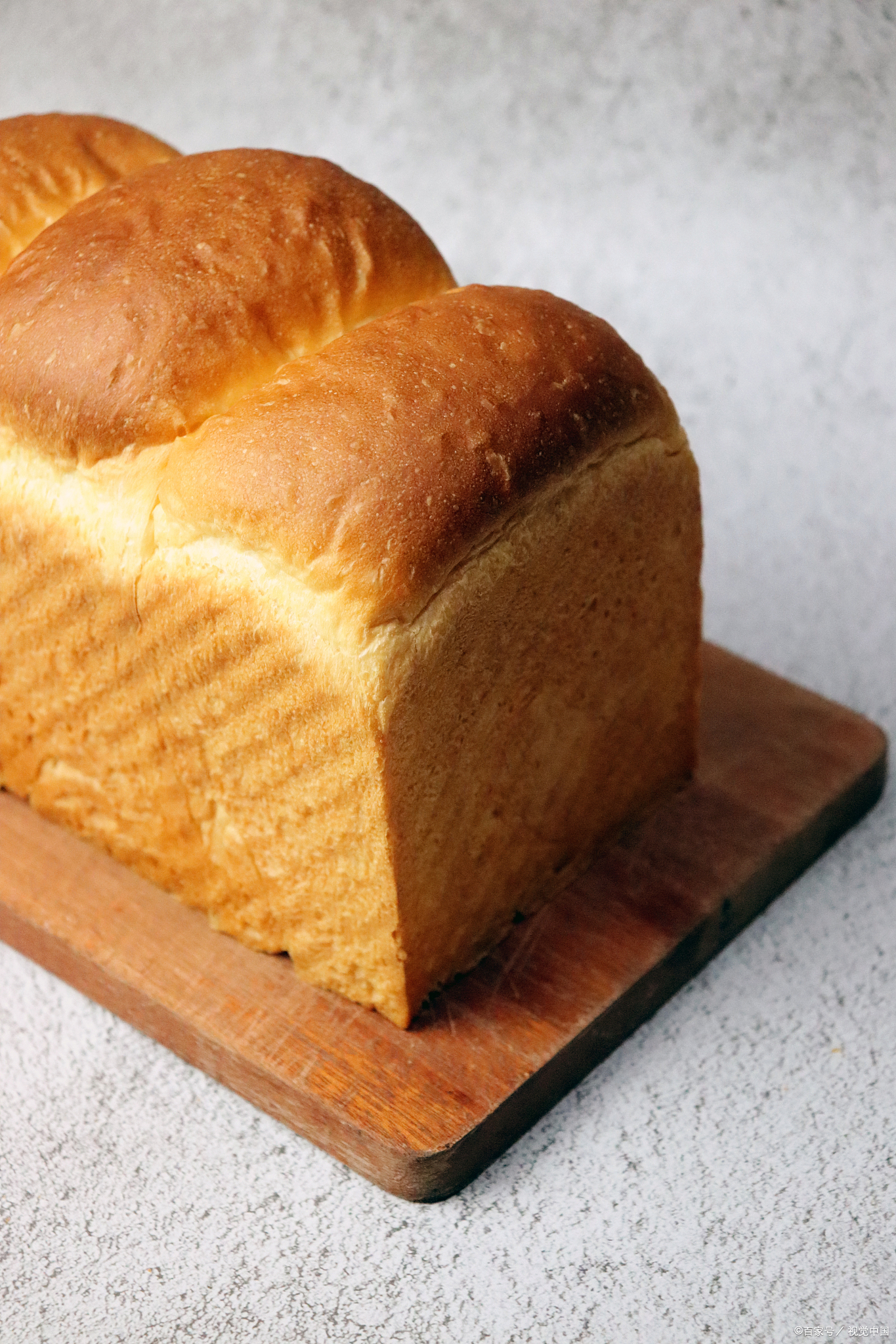 吐司面包制作的详细步骤