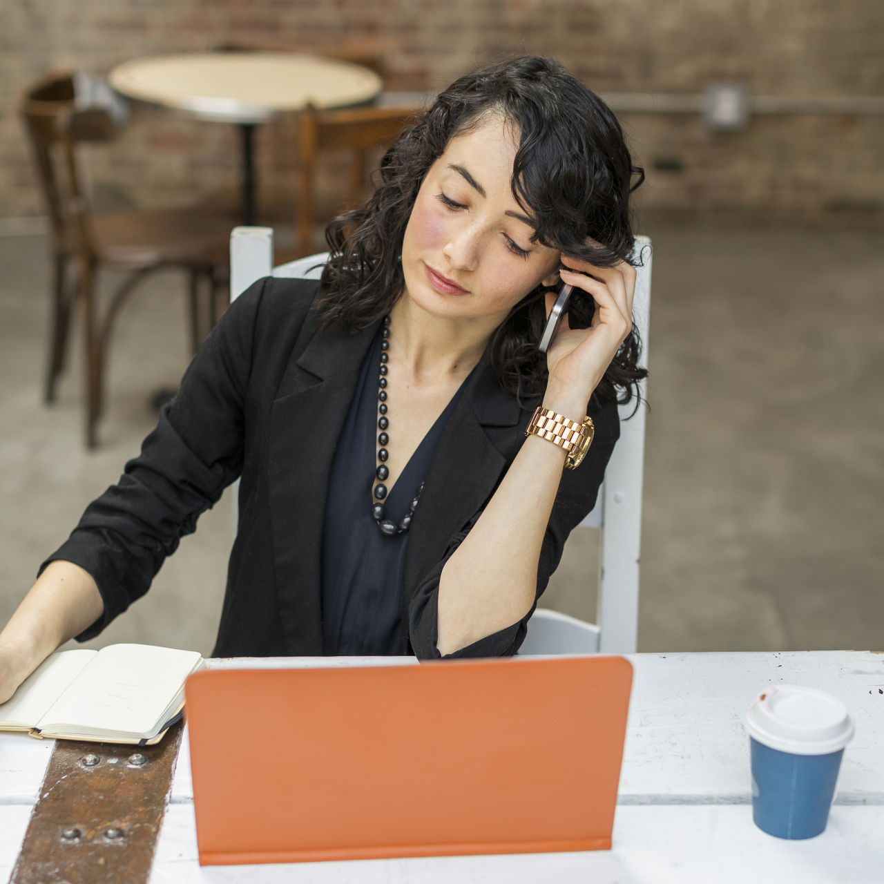 从家庭主妇变成事业女强人,我掌管了老公家的公司.