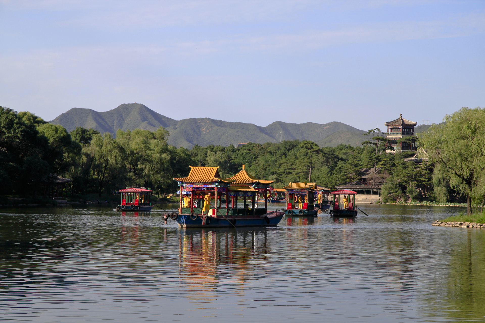 推荐承德避暑山庄,清朝皇帝的专用避暑地 承德避暑山庄,又名称热河
