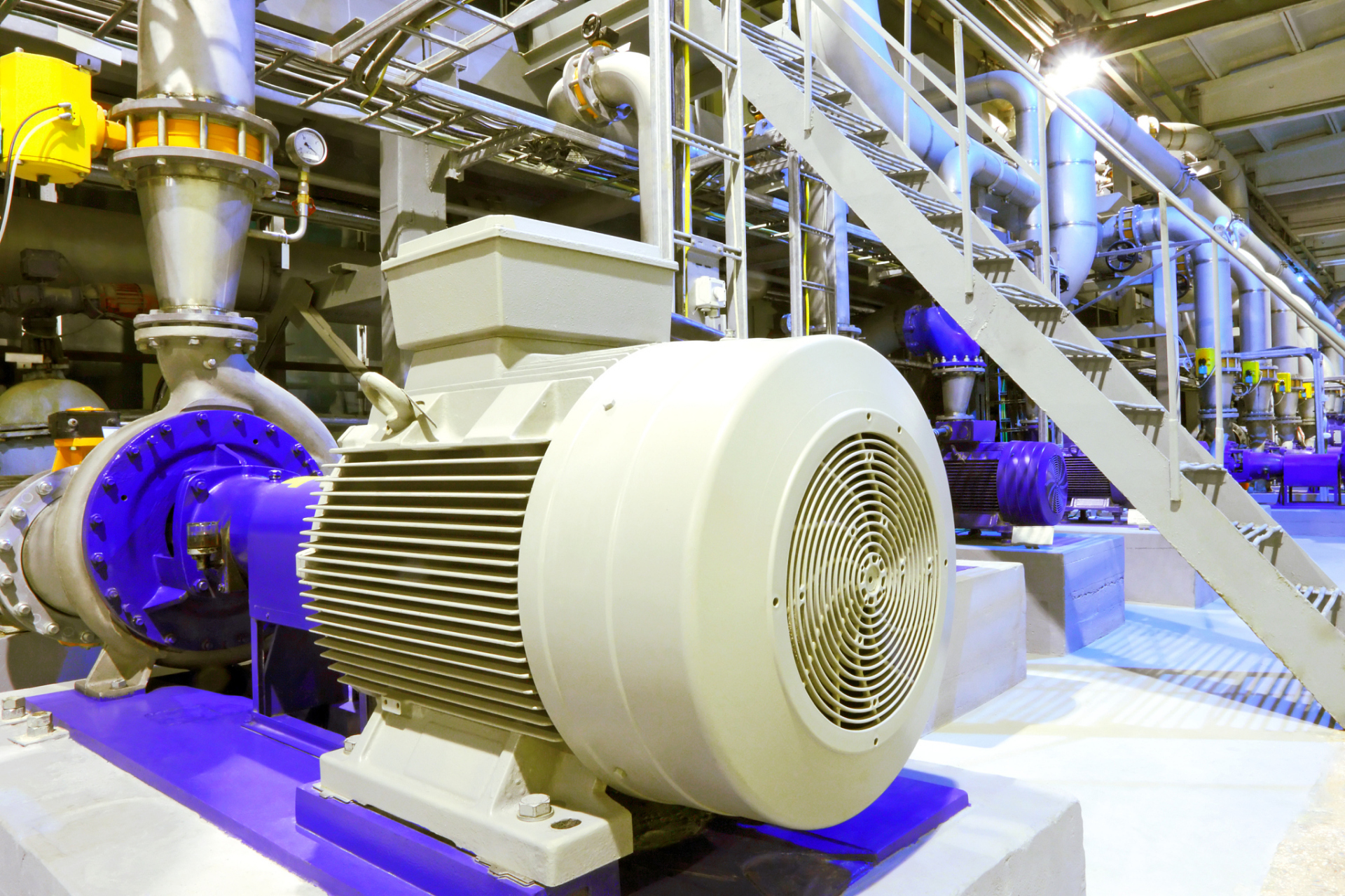 飞轮储能是一种利用高速旋转的轮子将机械能转化为电能的技术.