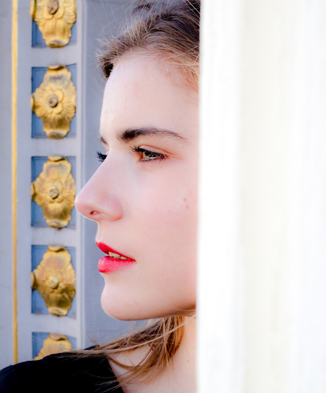 为什么欧美人的鼻子普遍比亚洲人的长且挺拔?