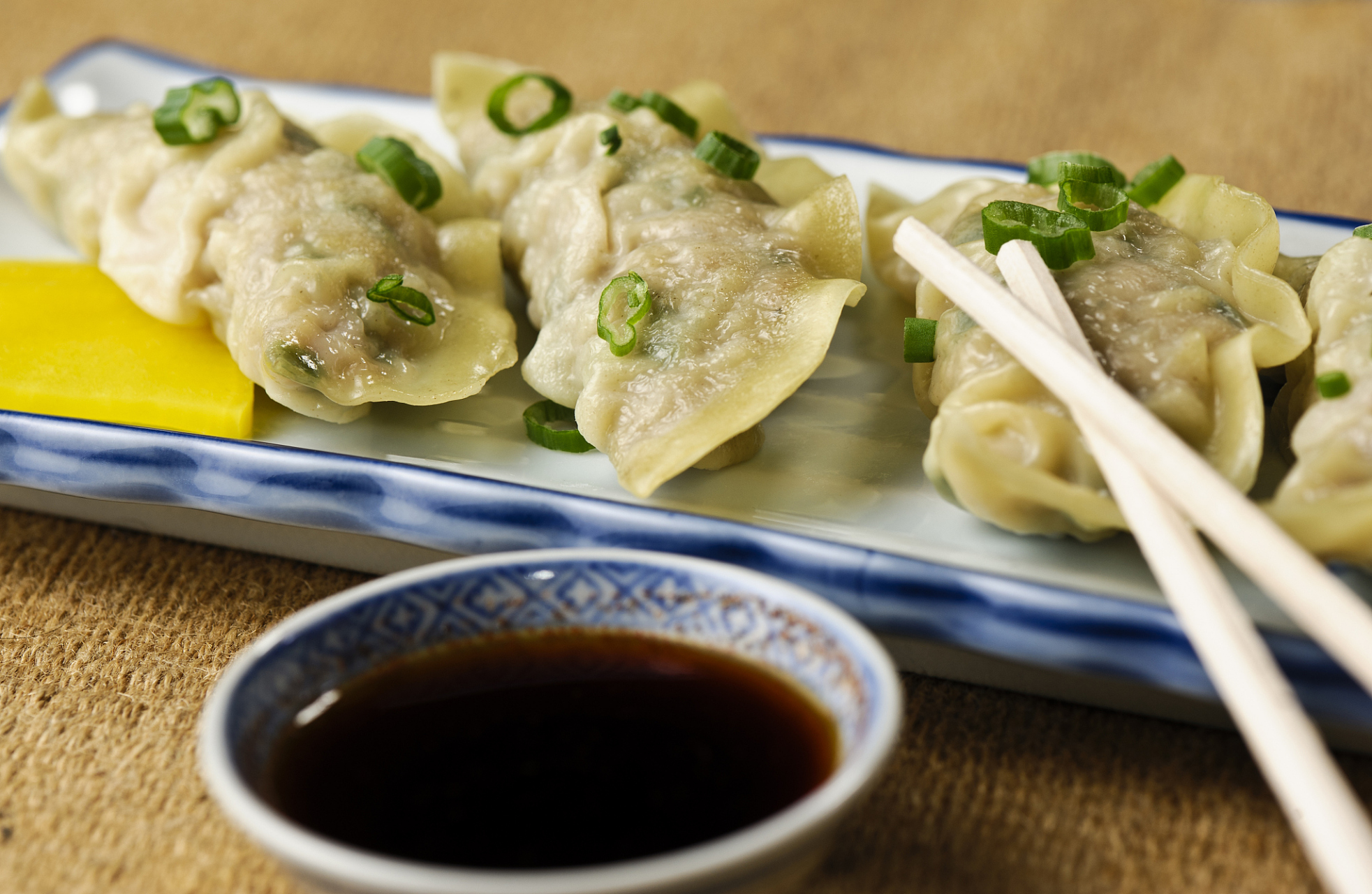 嗨,亲爱的美食探索者们,我是小童,也是一名对美食充满热情的佛山美食