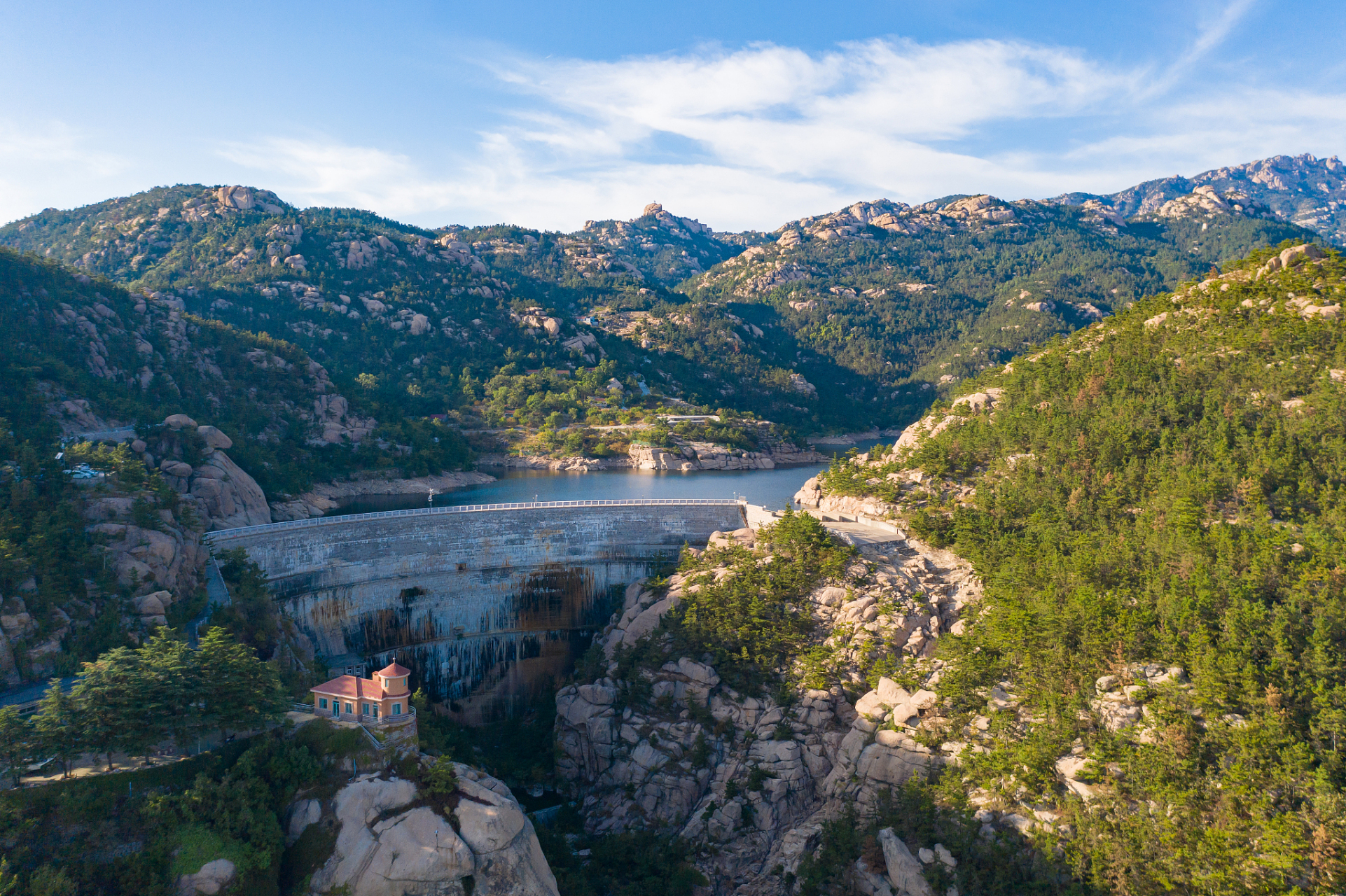 嬉行记# 啤酒之城——青岛 青岛是中国山东省的