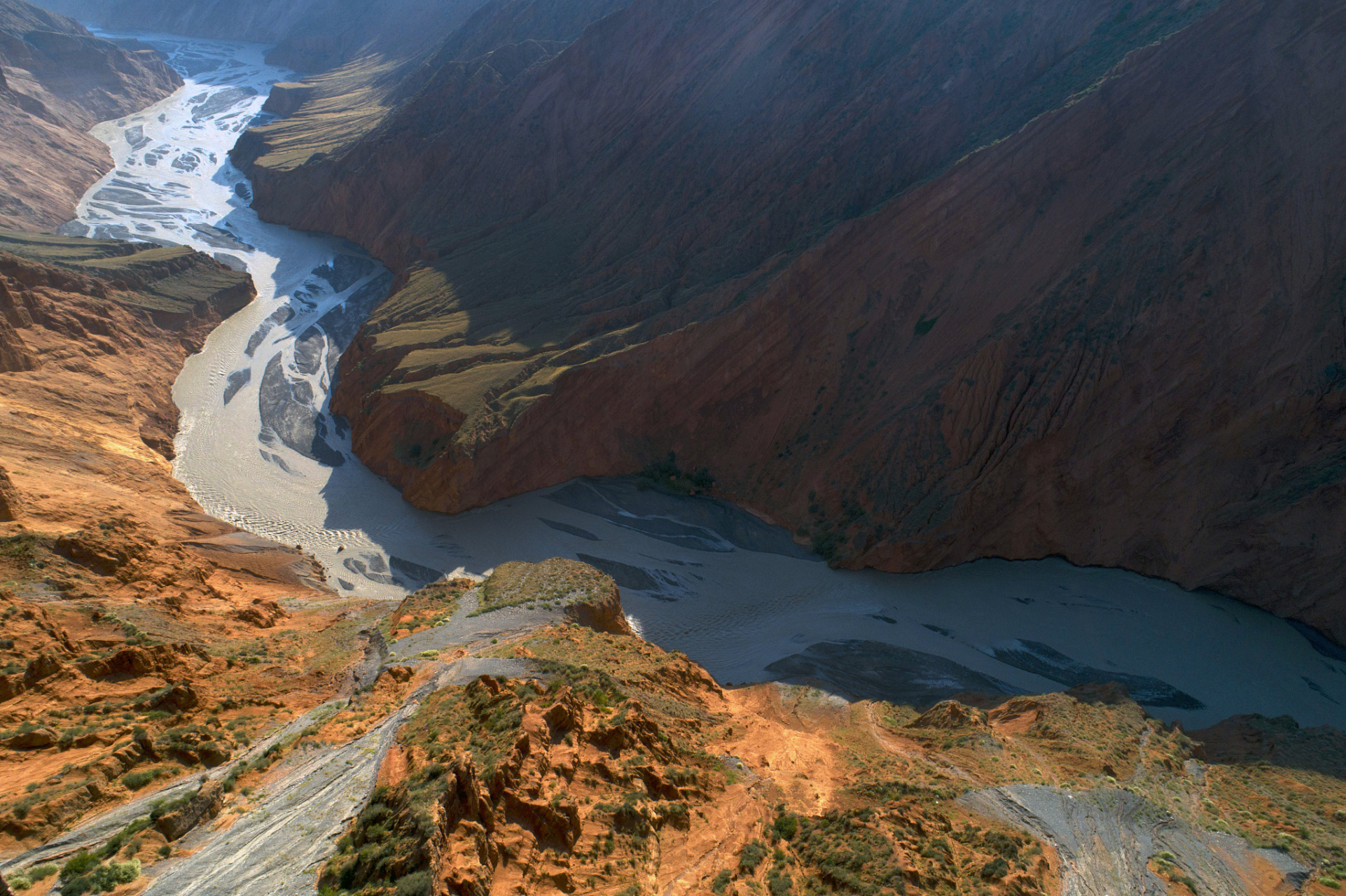 **乐安湿地**:彝语称为"依莫火尔",意为水草丰盛的地方.