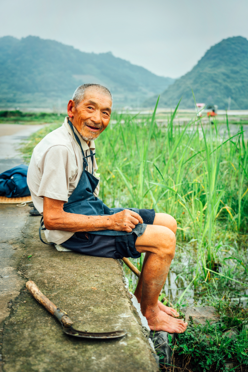 农村老人的幸福生活