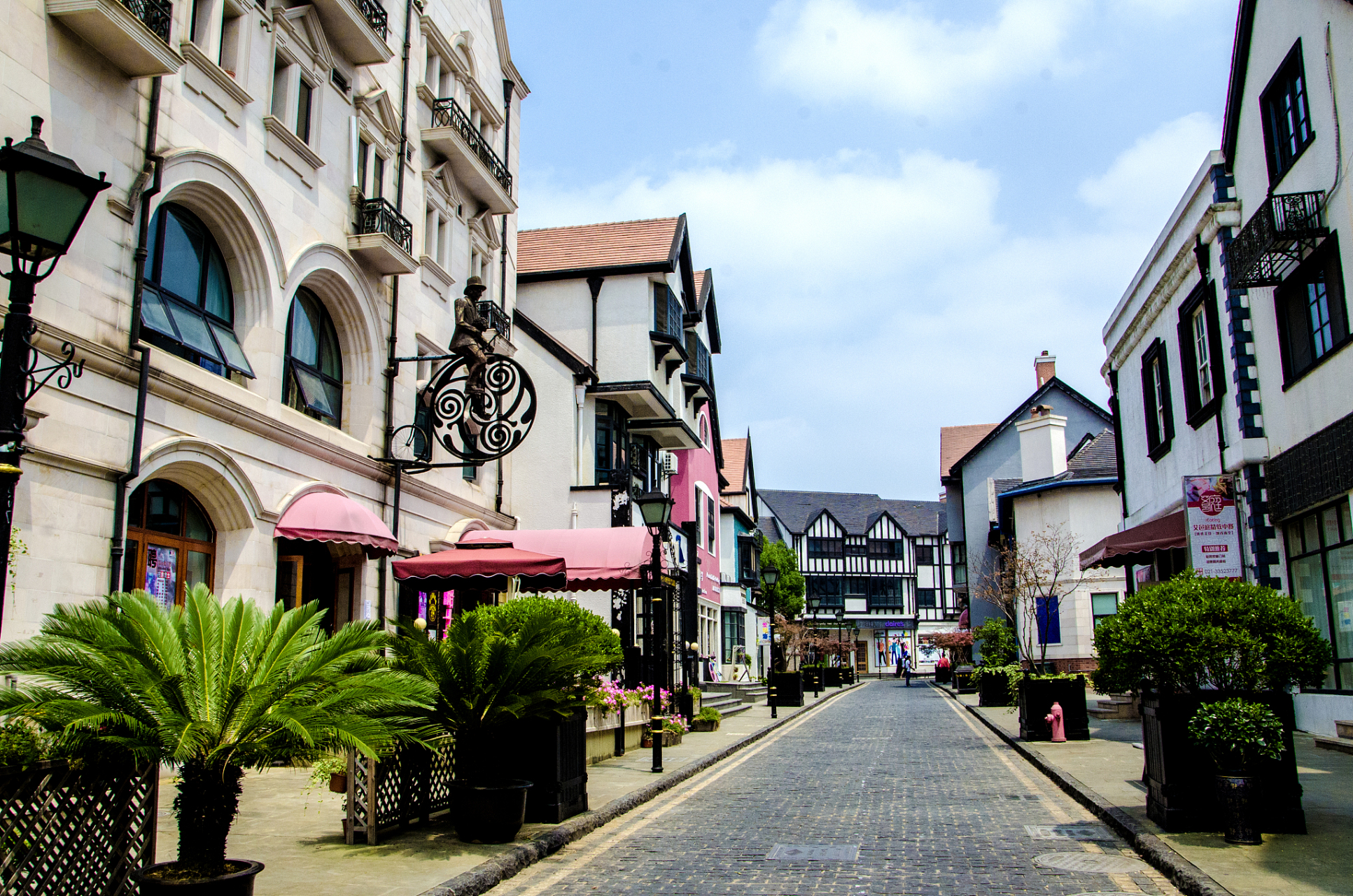 如果你造访常德,除了桃花源和大小河街,我非常推荐去参观德国小镇.