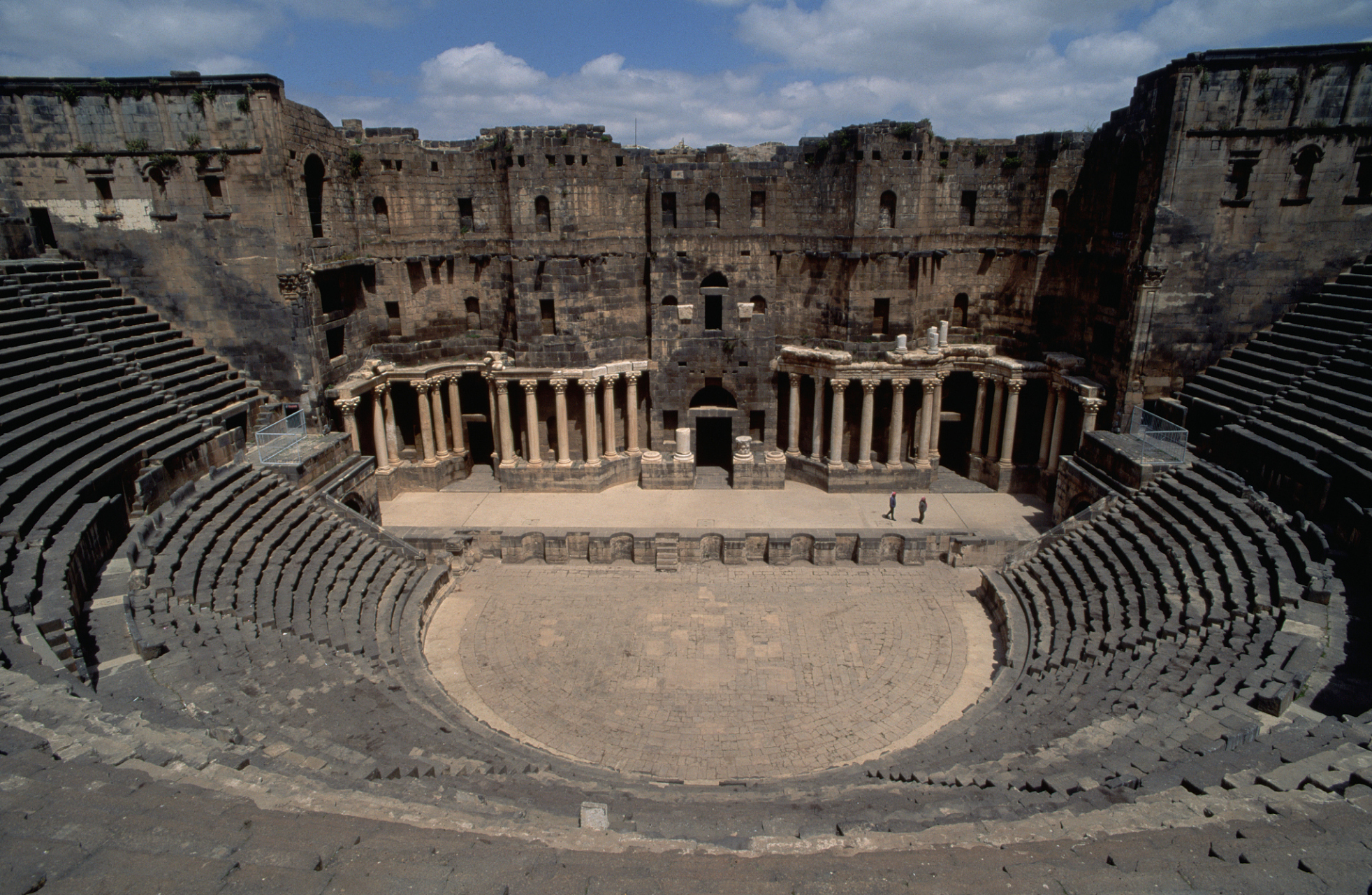 元老院是古罗马政府的重要机构,既在罗马共和国时期(公元前509年-公元