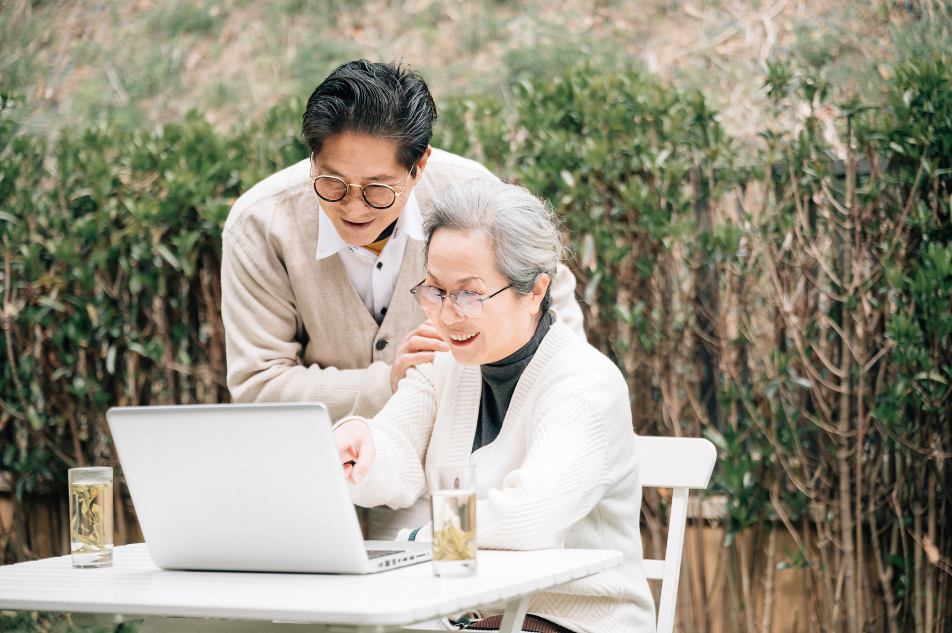 退休话题-(15)老年人如何利用互联网丰富自己业余生活?
