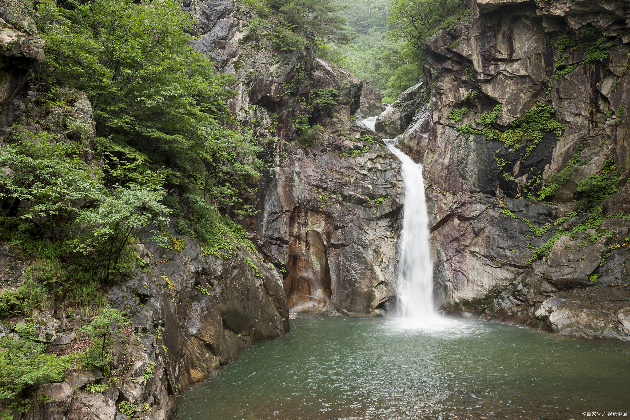 岳西旅游攻略必去景点:彩虹瀑布与天峡风景区的完美融合