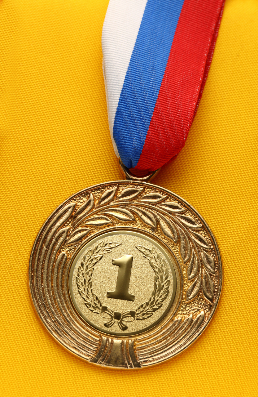 ai体育视野# 奥运会金牌是纯金吗  奥运会金牌的制作材料通常不是