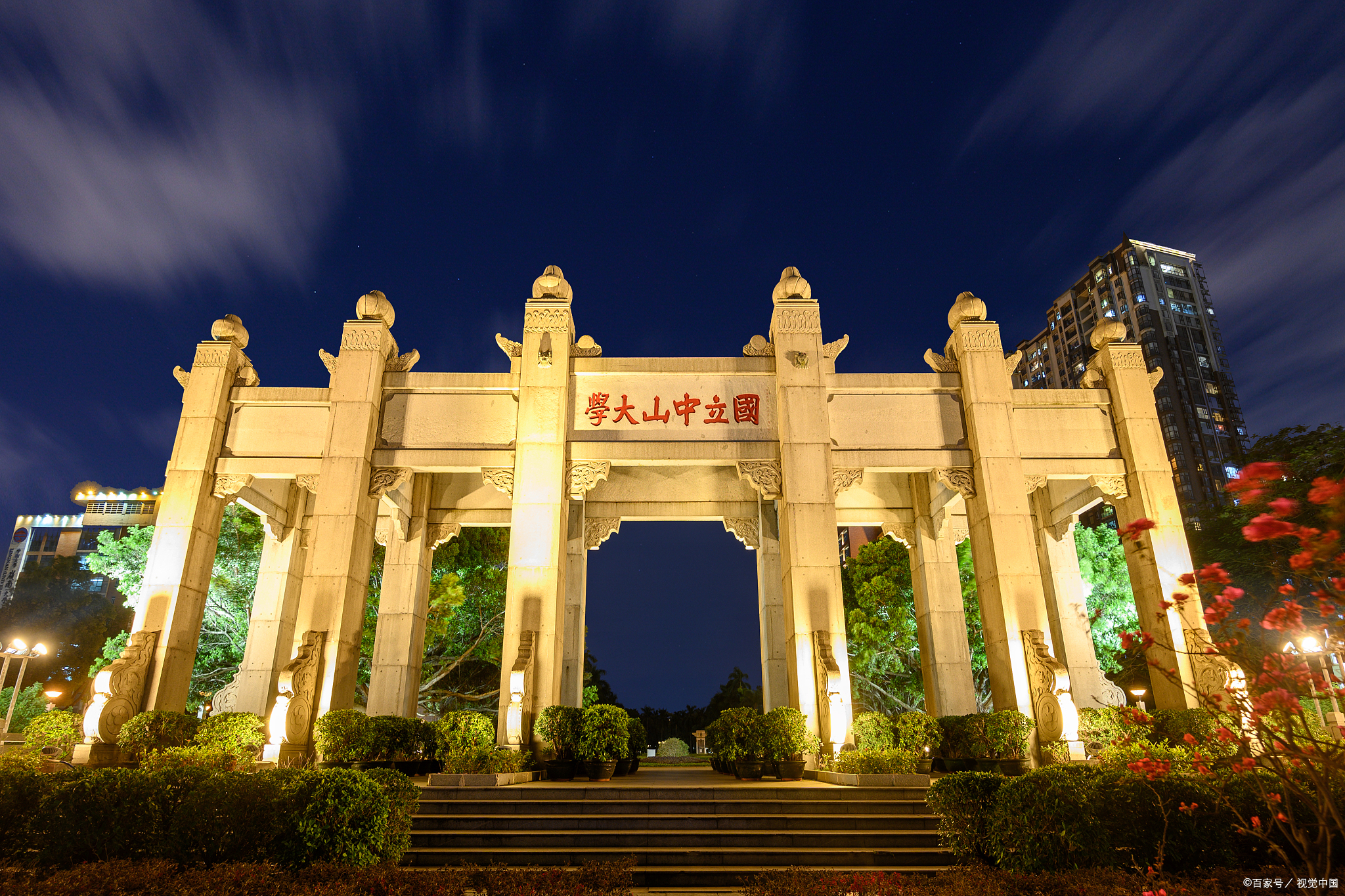 广东省高等教育水平是否已经超越了湖北省的水平