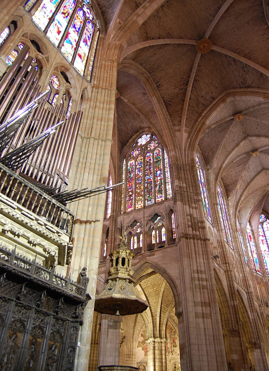 巴塞罗那圣家堂,教会体验的圣地,上帝赐予的光 旅游