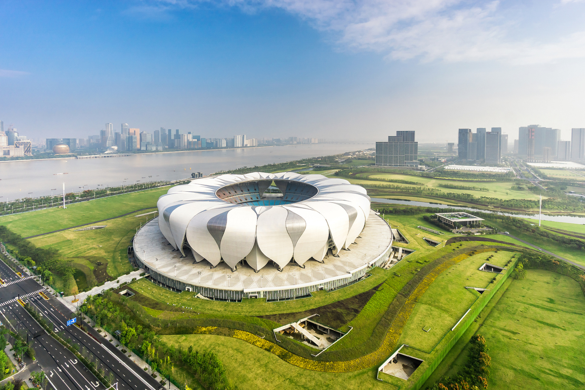 亚运fun体验# 杭州亚运会的场馆建设遵循"杭州为主,全省共享"的栽则