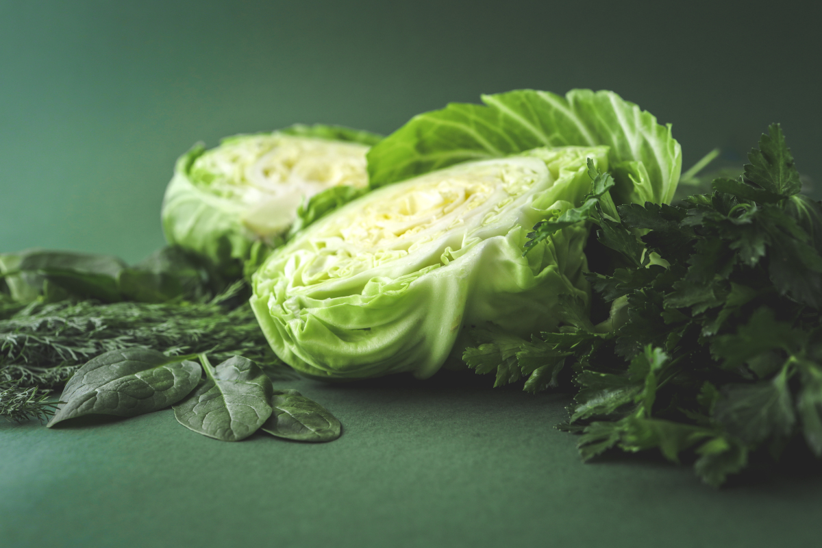 常吃4大超级抗氧化食物,重焕年轻光泽  1,深色果蔬