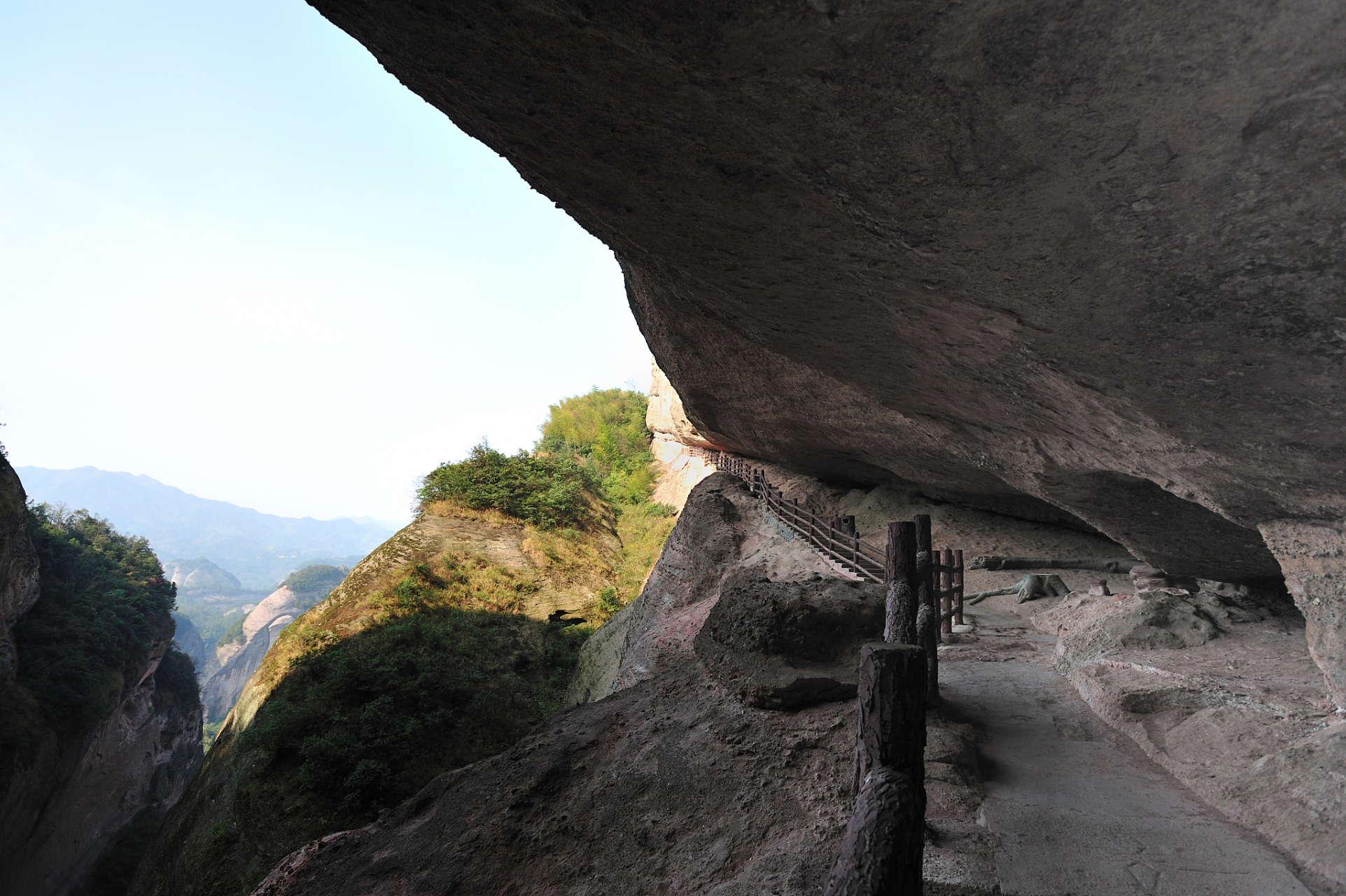 浙江衢州江郎山,丹霞地貌的典型代表,徒步攀登,挑战自我 作为世界