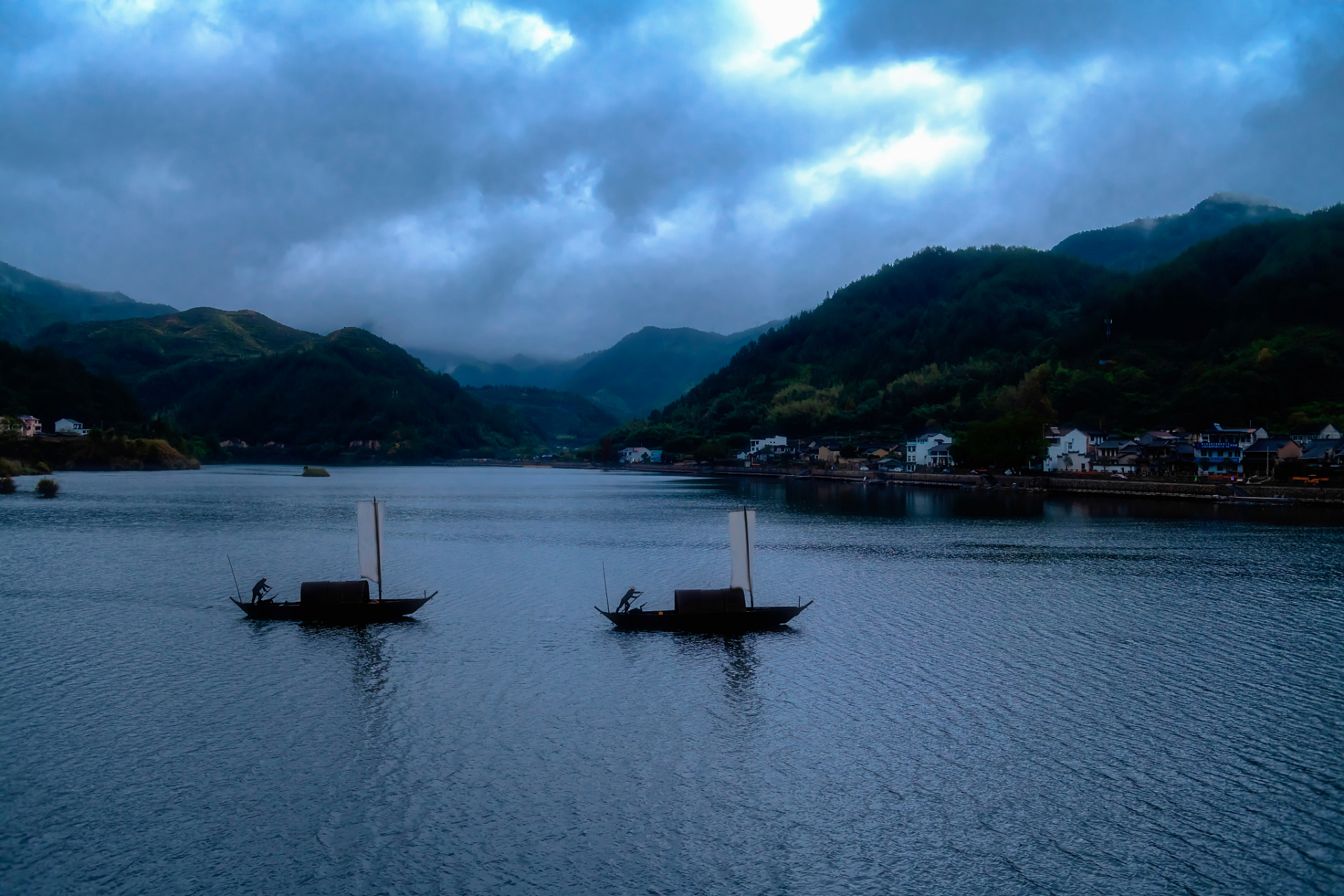 吃喝玩乐in温州#  楠溪江风景区,位于温州市永嘉县,总面积近700平方