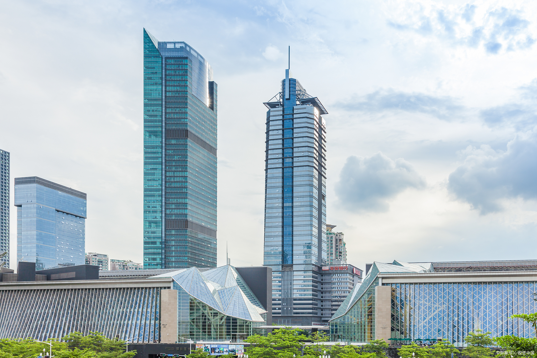 这句话并不是吹牛逼,也不是我偏爱深圳,我这些年,中国核心城市都去