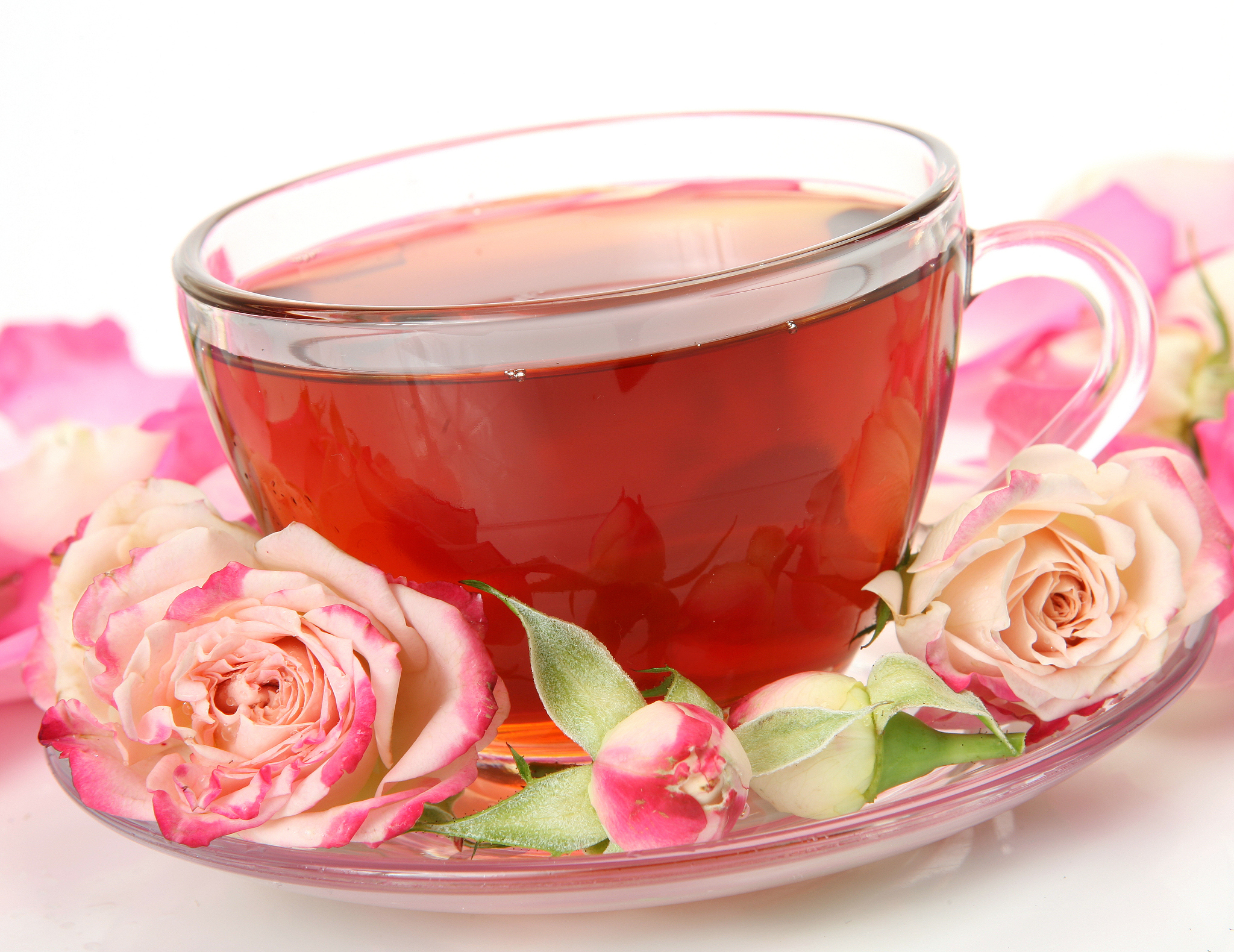 夏季护肤佳品:枸杞绿茶玫瑰,快来试试!