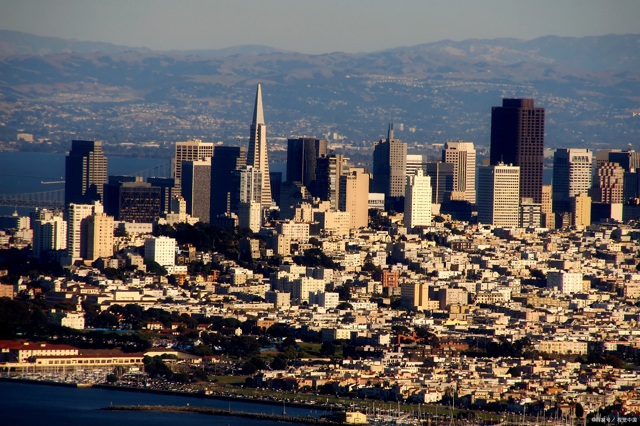 国庆假期,我和姐姐决定一同启程,探索洛杉矶的魅力