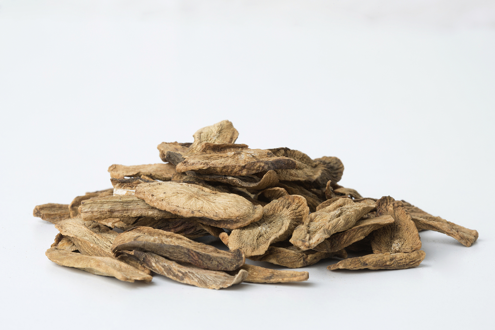 大黄原产于中国,但现在已经在世界各地广泛分布.