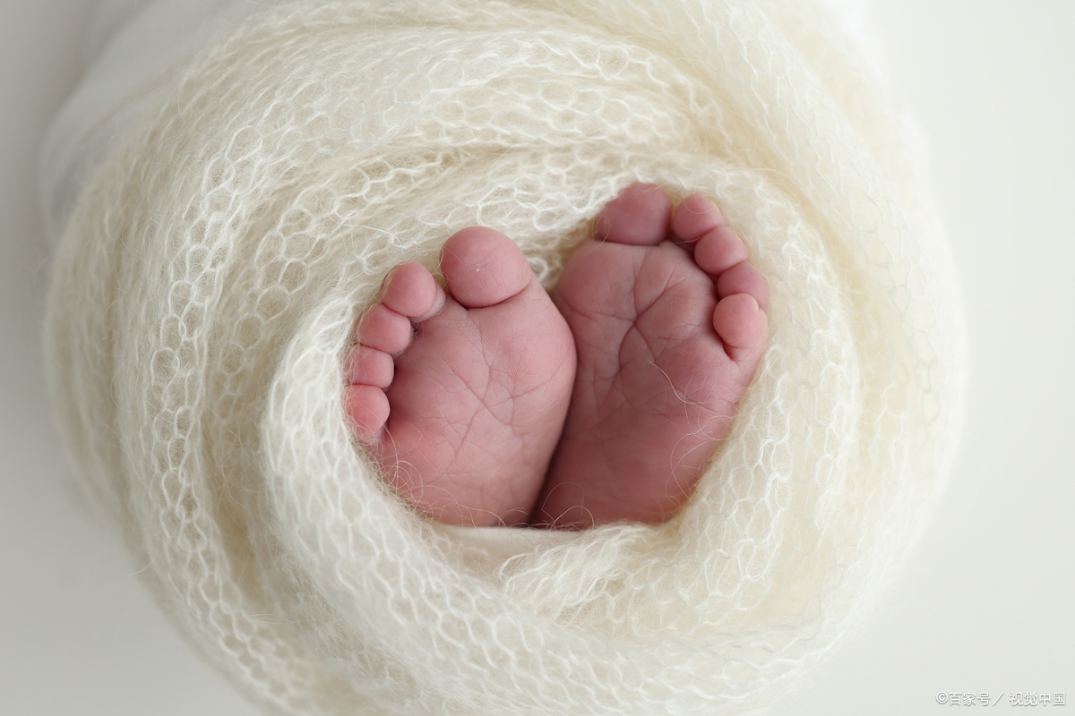 卫健委回应奖励三孩家庭一万三# 不想生的不会因