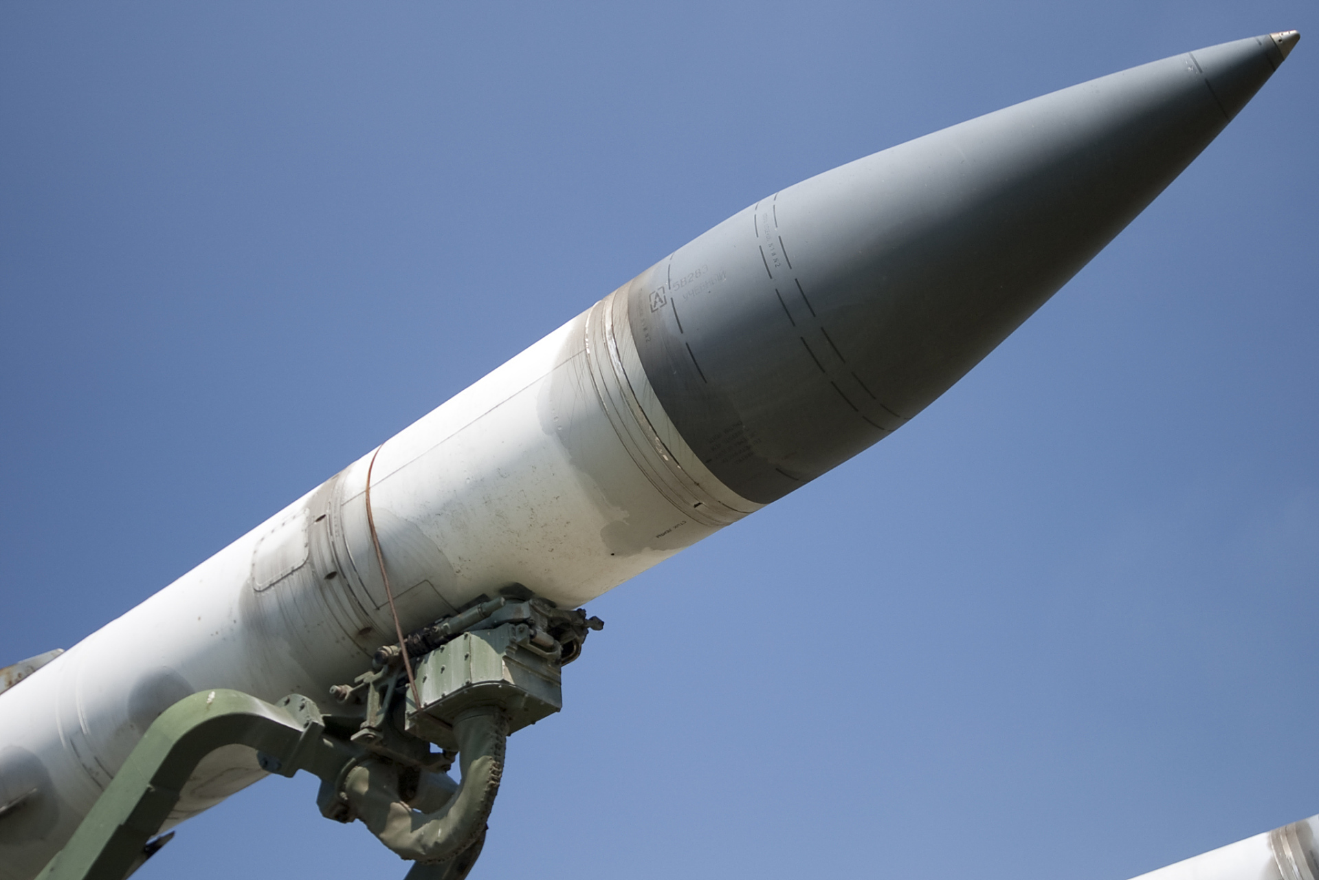 超高音速弹道导弹是世界上速度最快的战术导弹 可以以极快的速度打击