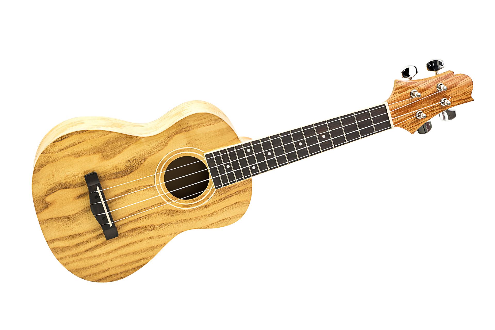 尤可里里是一种小巧的夏威夷拨弦乐器,易于携带和演奏,音色清脆明亮