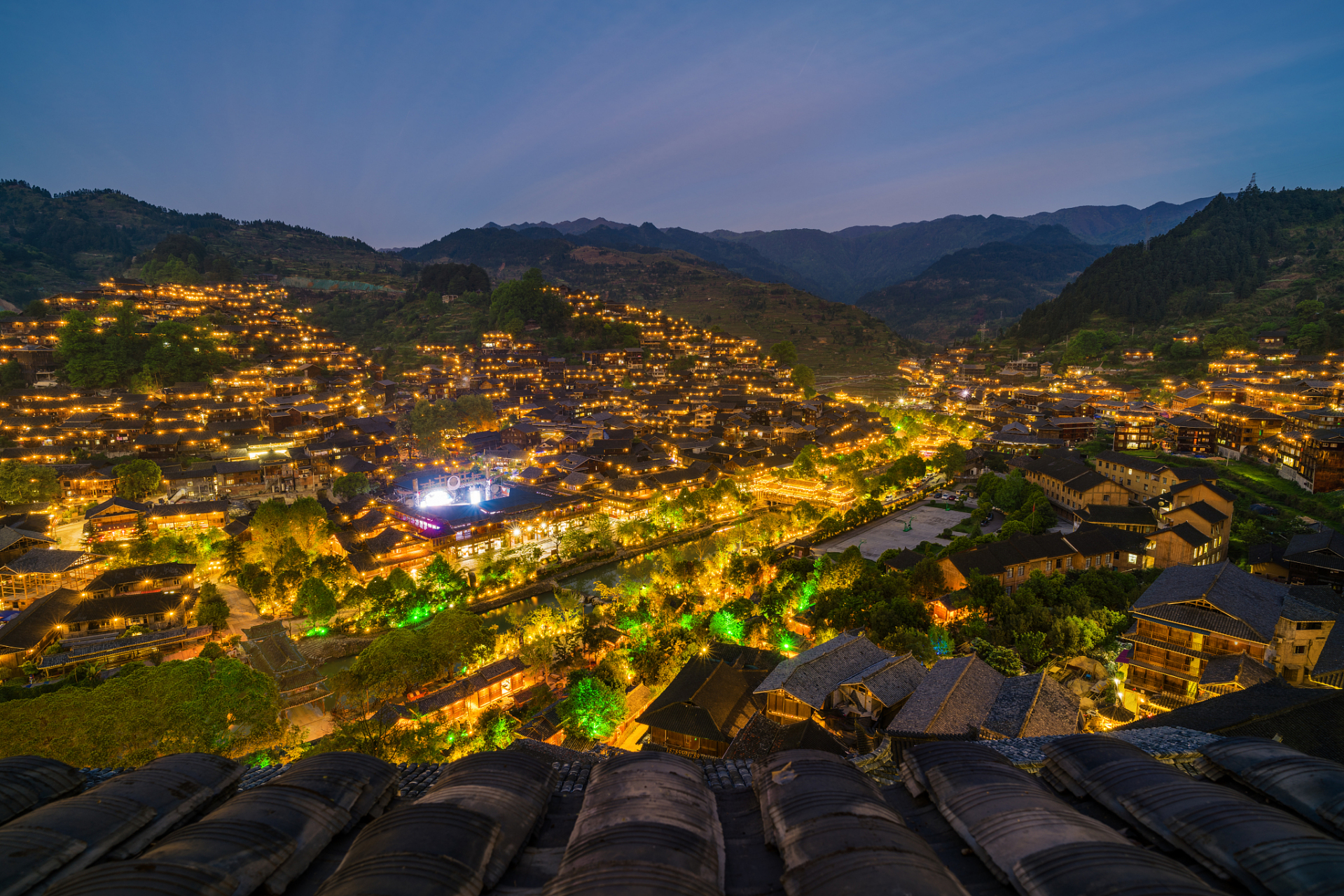 95毕节,位于中国贵州省黔东南苗族侗族自治州,是一个充满神秘色彩和