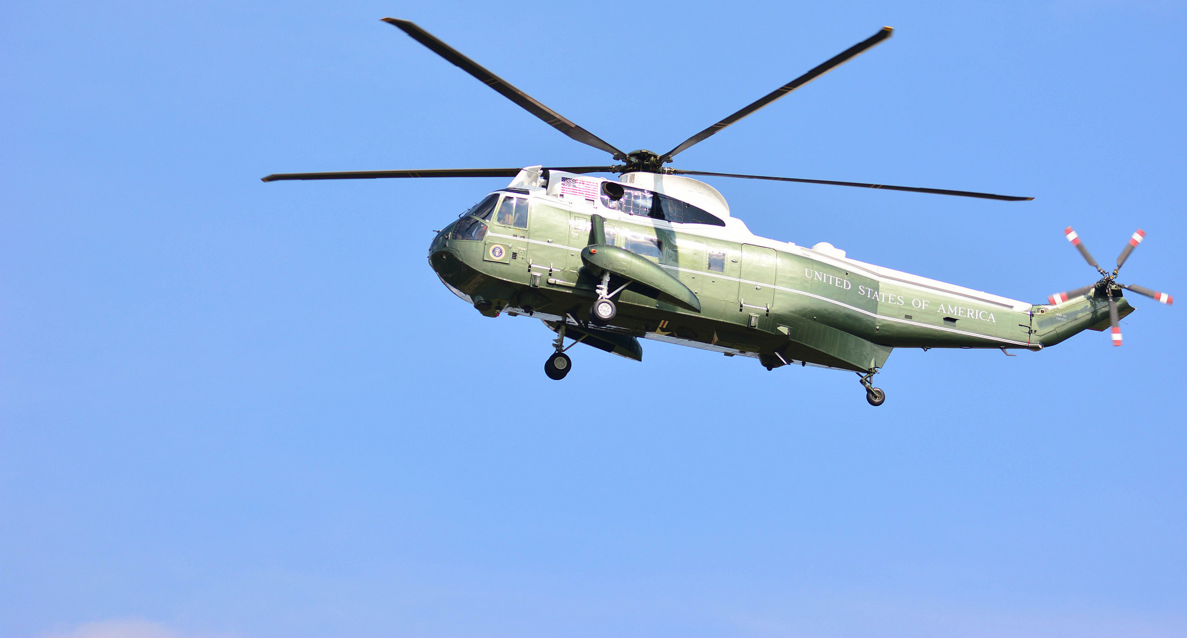 俄罗斯空天军 在红利曼地区击落了一架乌克兰 mi-8 直升机.