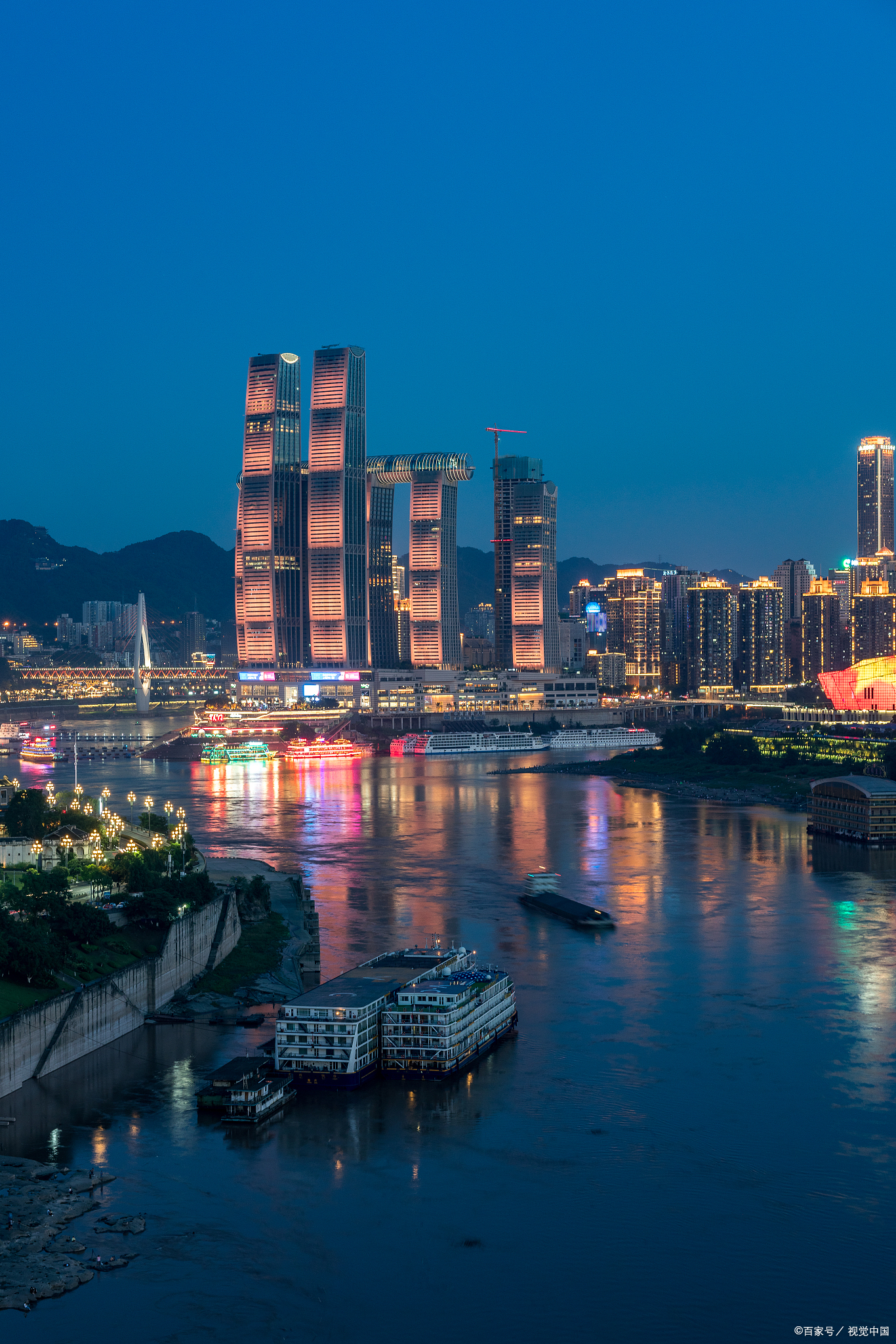 重庆朝天门景点介绍