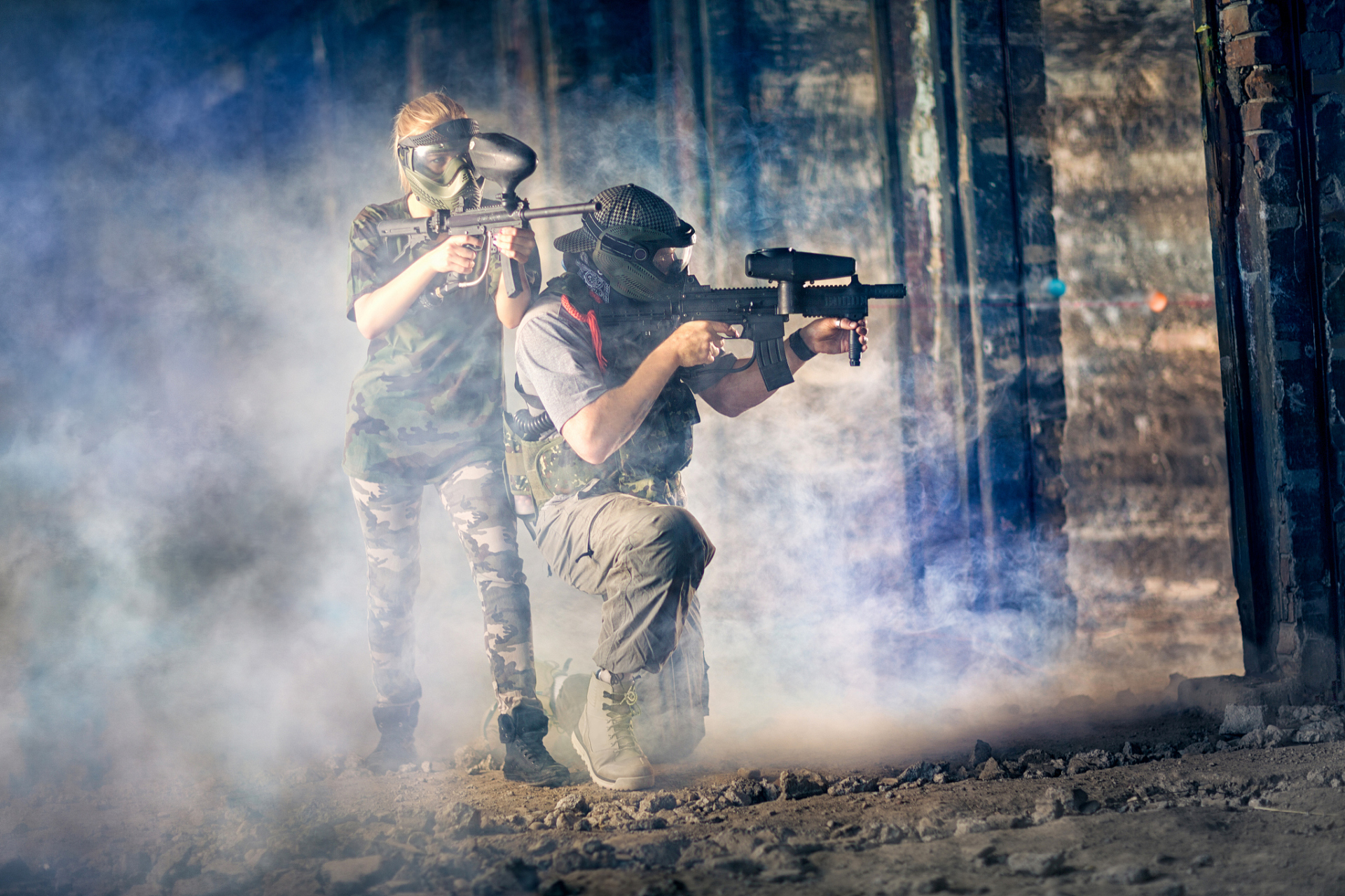 cs(counter-strike)是一款受欢迎的多人在线射击游戏,最初作为