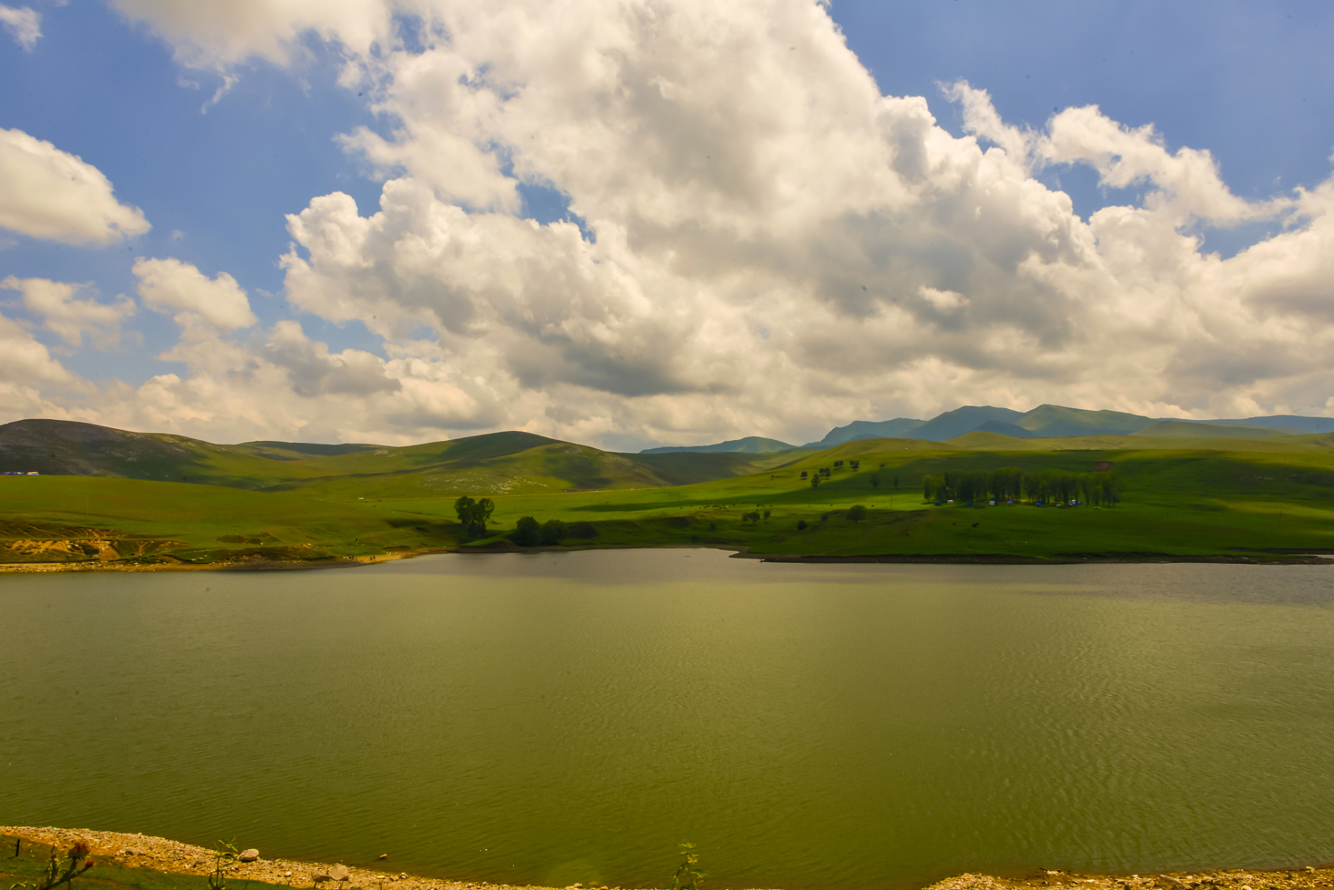 多伦湖旅游区位于内蒙古自治区锡林郭勒盟多伦县大河口乡,拥有2万亩的