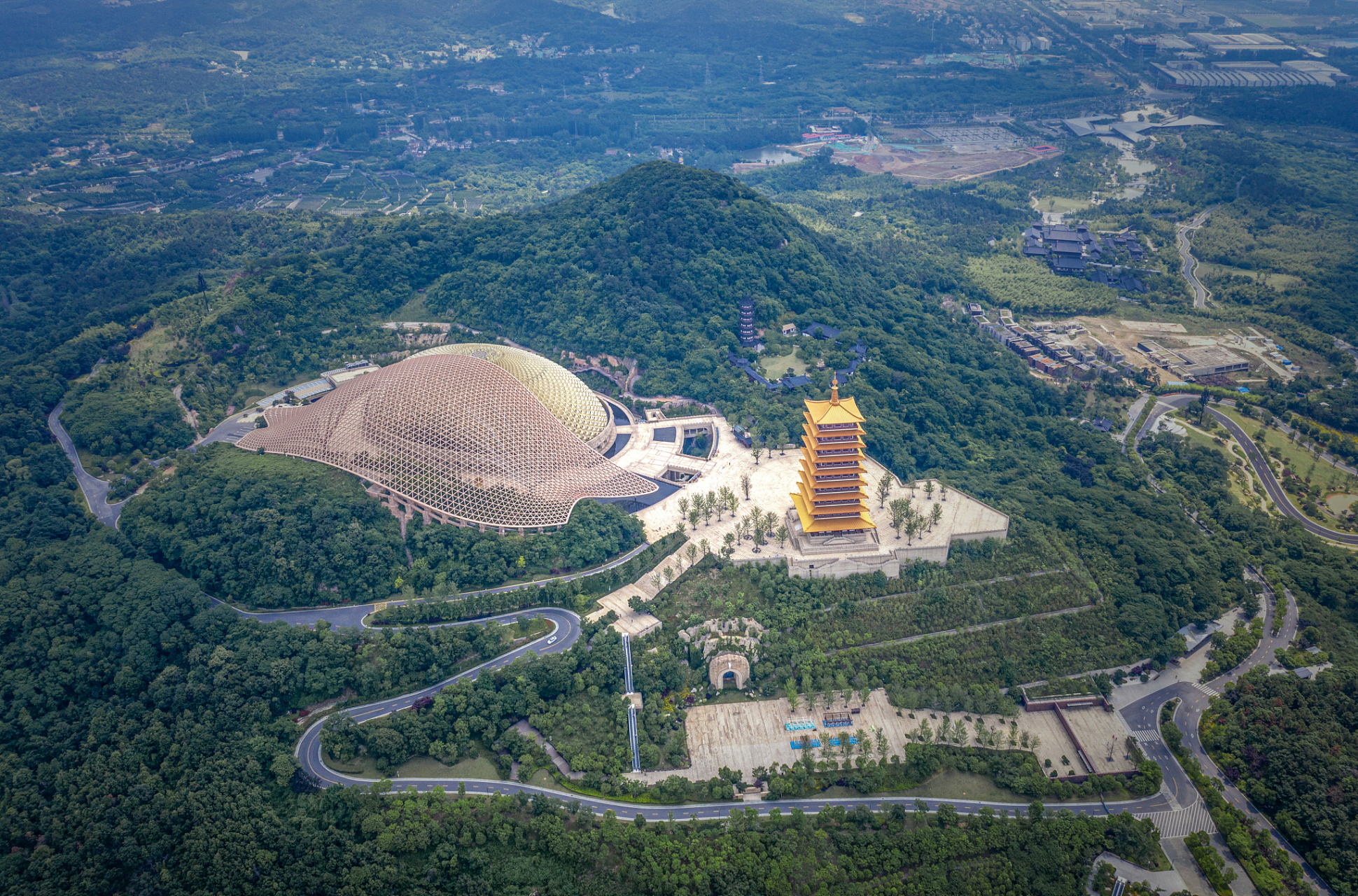 以下是牛首山旅行攻略,希望能为您的旅行提供帮助.