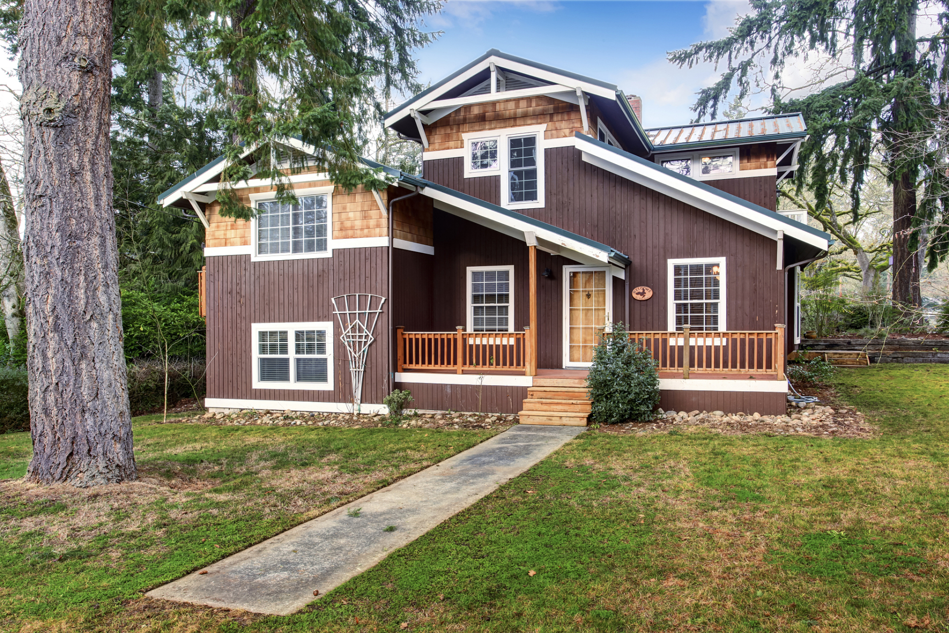 分享:农村原木别墅二层自建房设计效果图,四室两厅两卫,190-218平米