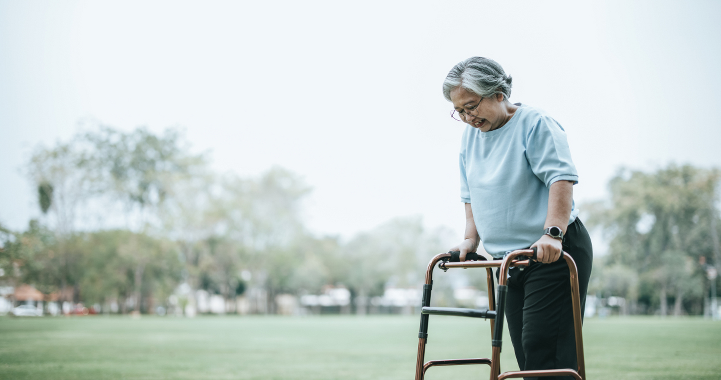 脑梗偏瘫后,并非下地走路越早,恢复就越快越好! #脑梗偏瘫正确康复训