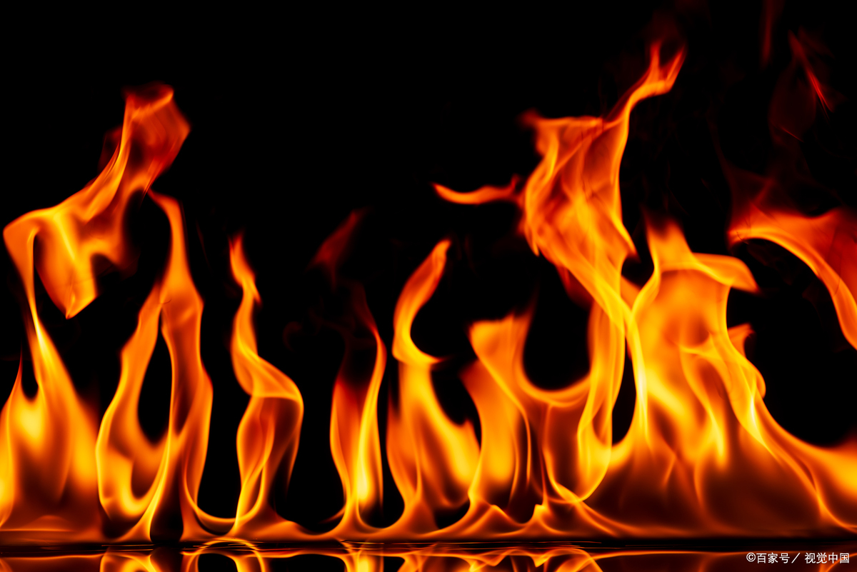 让心灵的火焰,燃烧着对梦想的执着与渴望,不被外界的寒风所熄灭